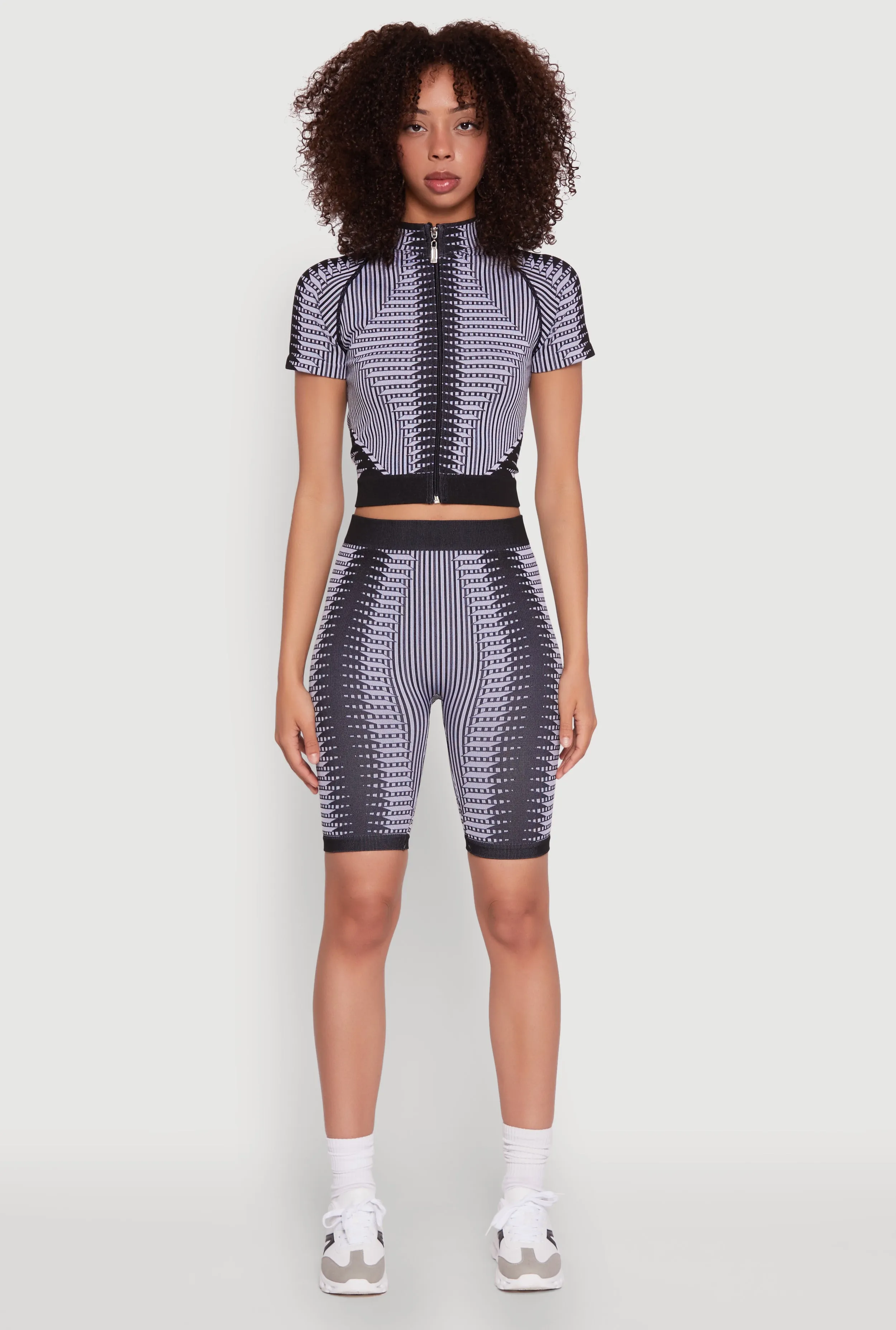 Seamless Geometric Patterned Zip Front Top sold by Rainbow product image thumbnail 2