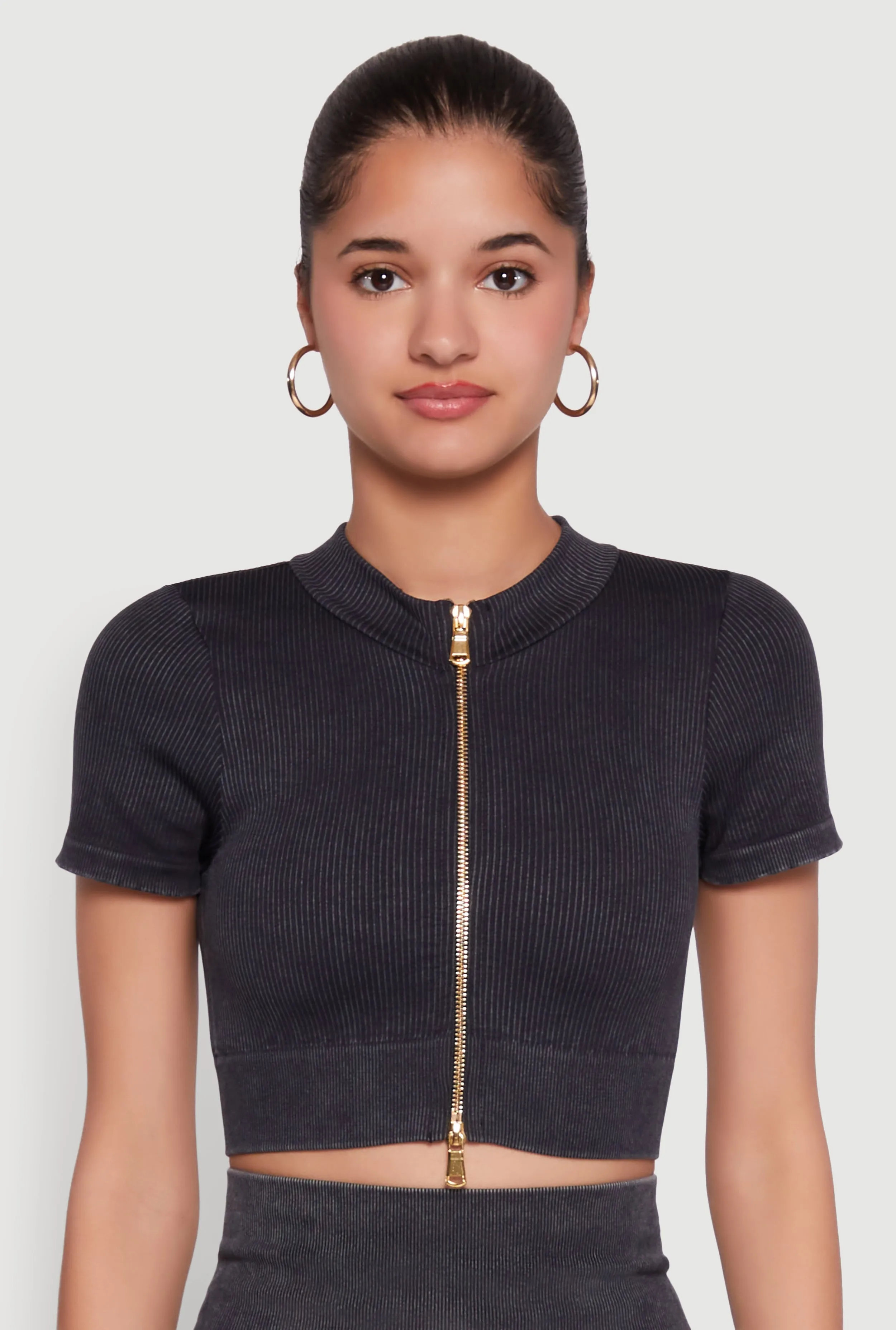 Daisy Seamless Double Zip Front Crop Top sold by Rainbow