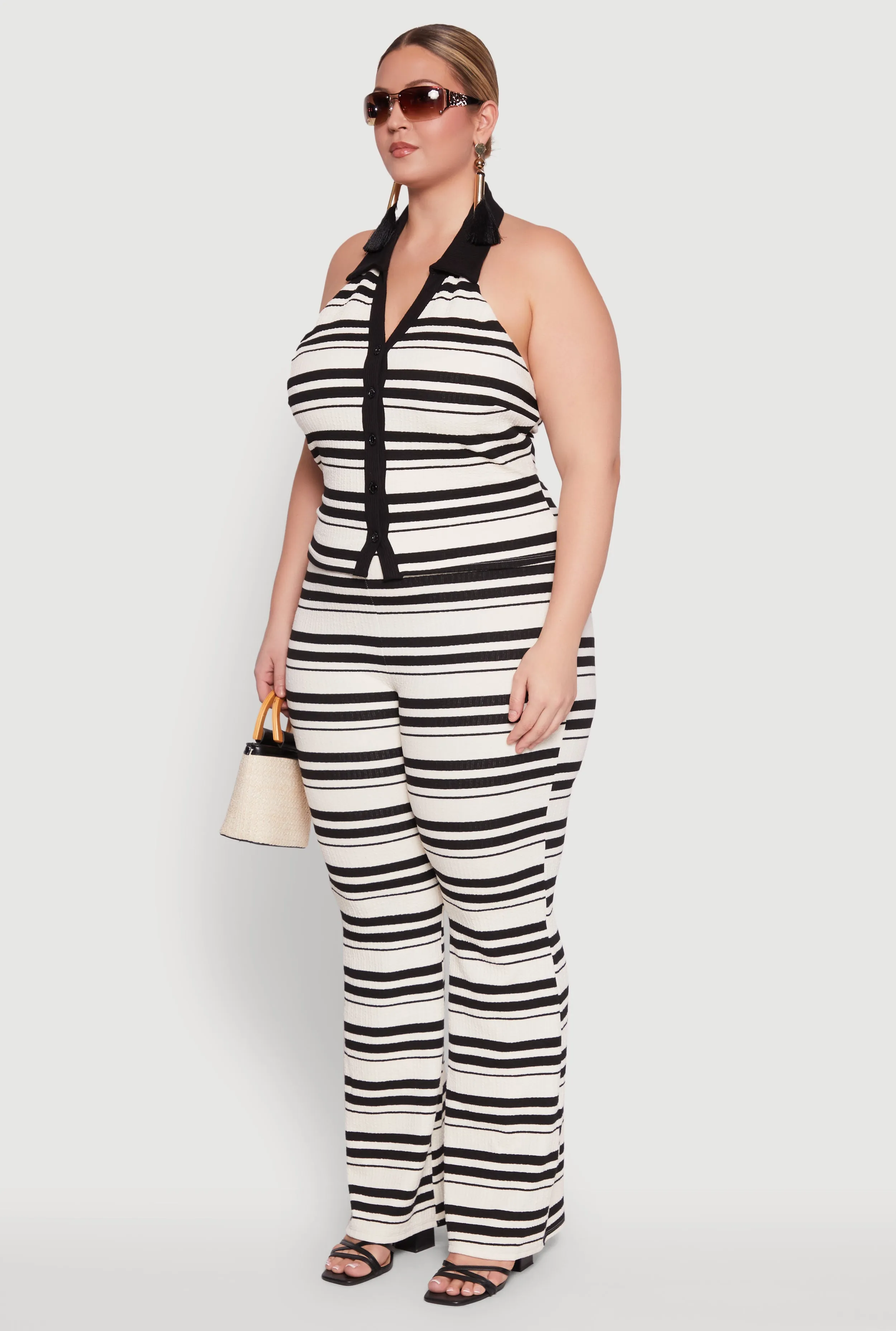 Plus Size Striped Sleeveless Blouse with Halter Neck and Contrast Trim sold by Rainbow product image thumbnail 5