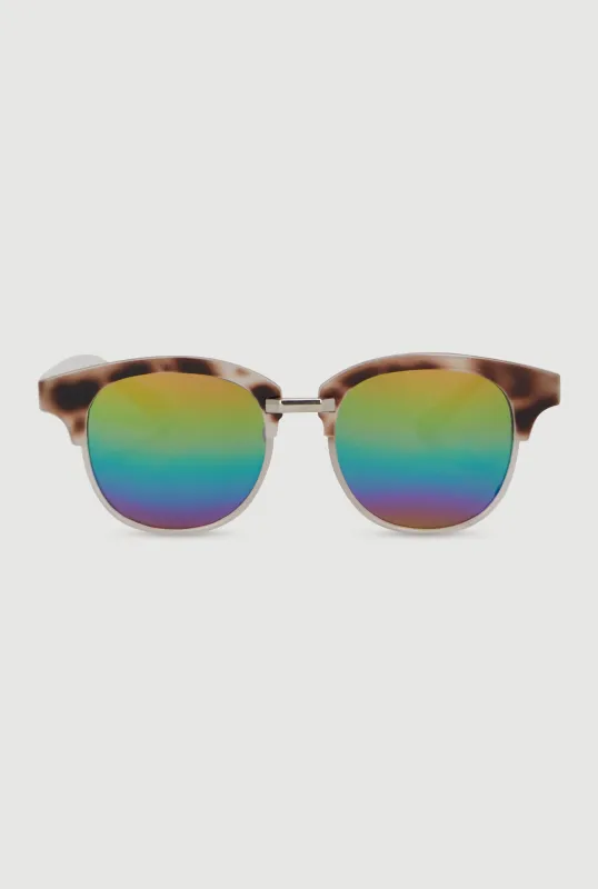 Stylish Ombre Lens Sunglasses for Women sold by Rainbow