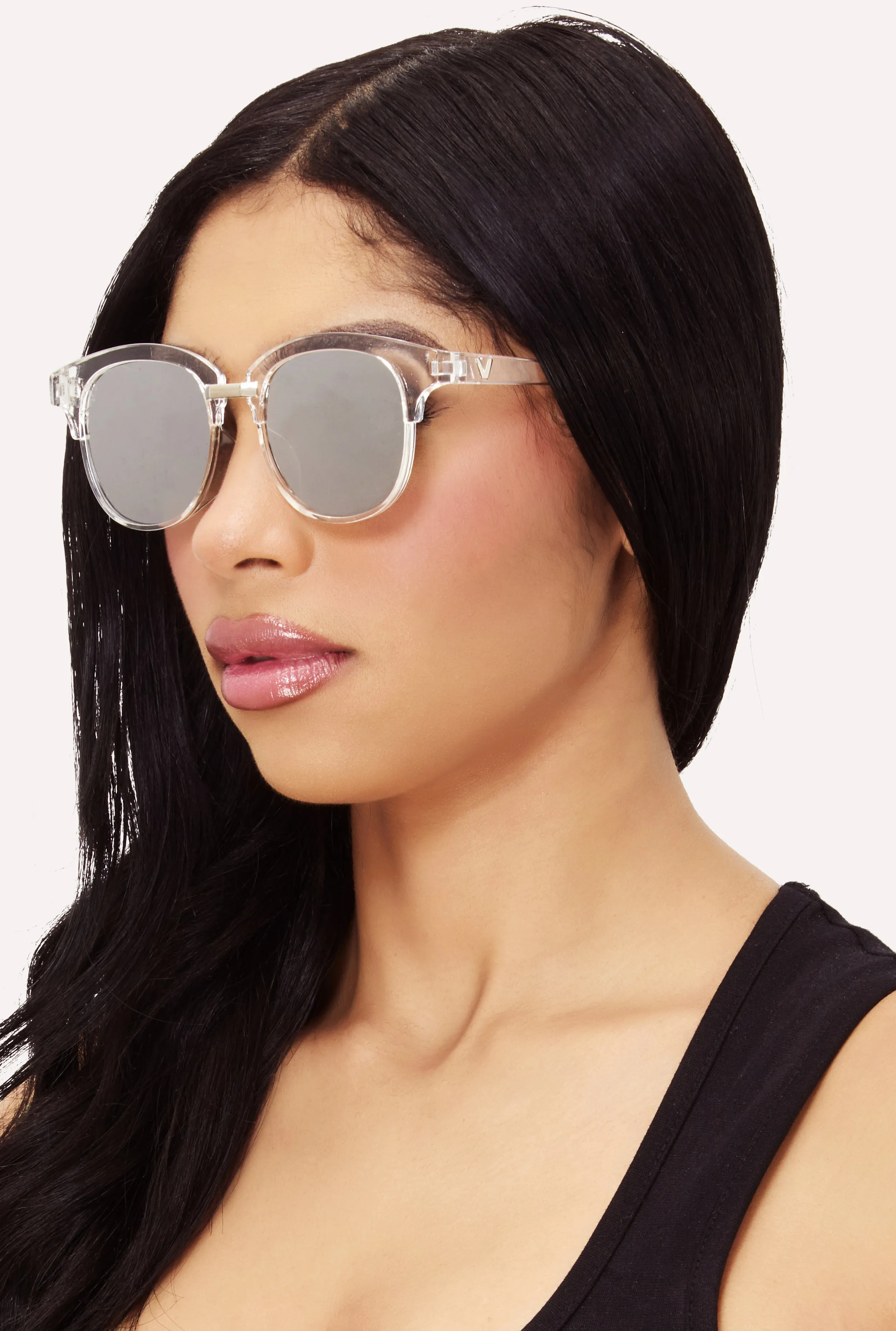 Stylish Ombre Lens Sunglasses for Women sold by Rainbow product image thumbnail 2