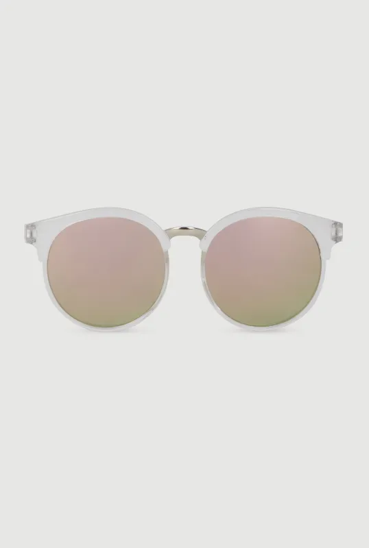 Stylish Ombre Lens Sunglasses for Women sold by Rainbow