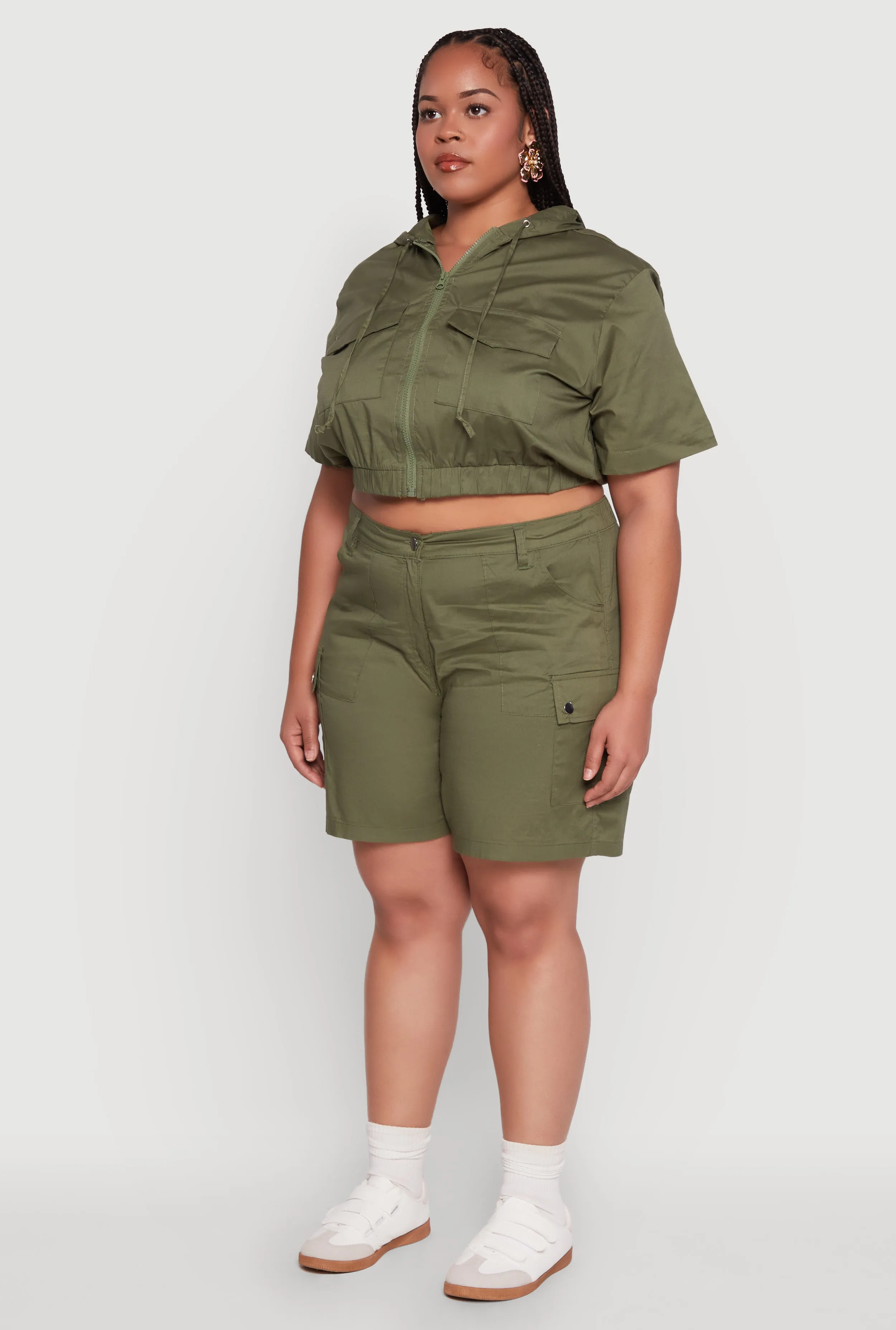 Plus Size Stylish Zip Front Cropped Hoodie sold by Rainbow product image thumbnail 5