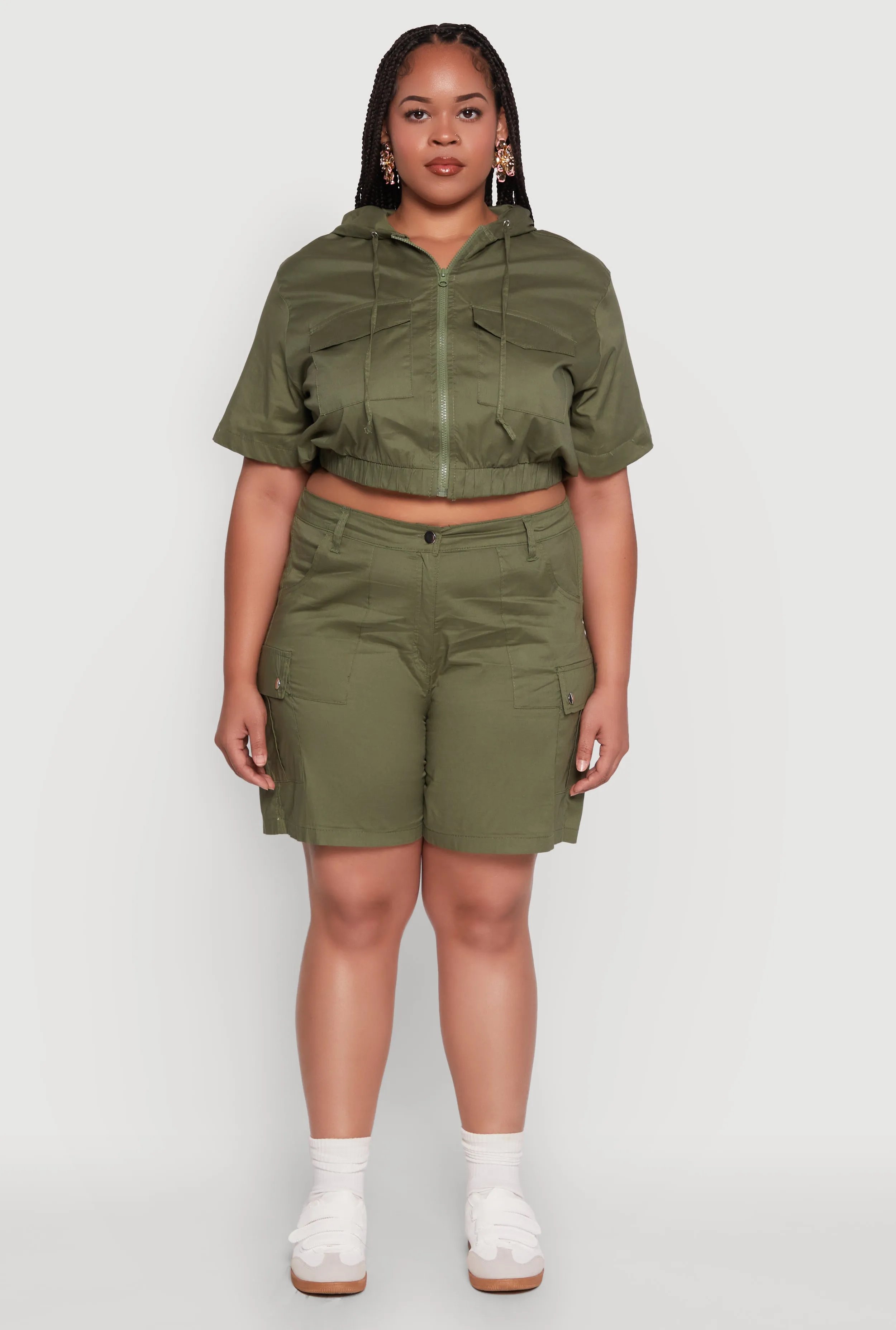 Plus Size Stylish Zip Front Cropped Hoodie sold by Rainbow product image thumbnail 3