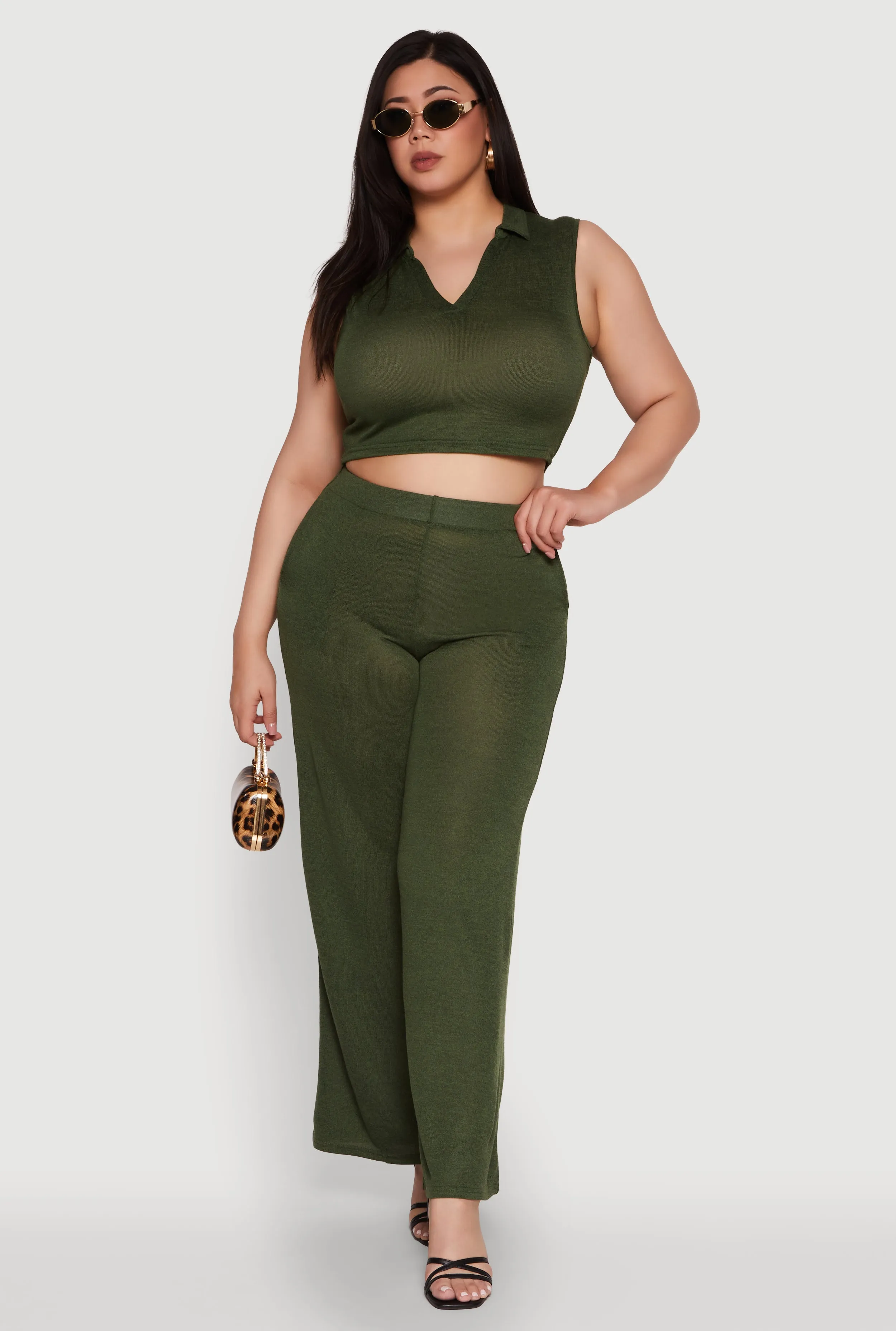 Plus Size Daisy Sleeveless Cropped Polo Top sold by Rainbow product image thumbnail 3