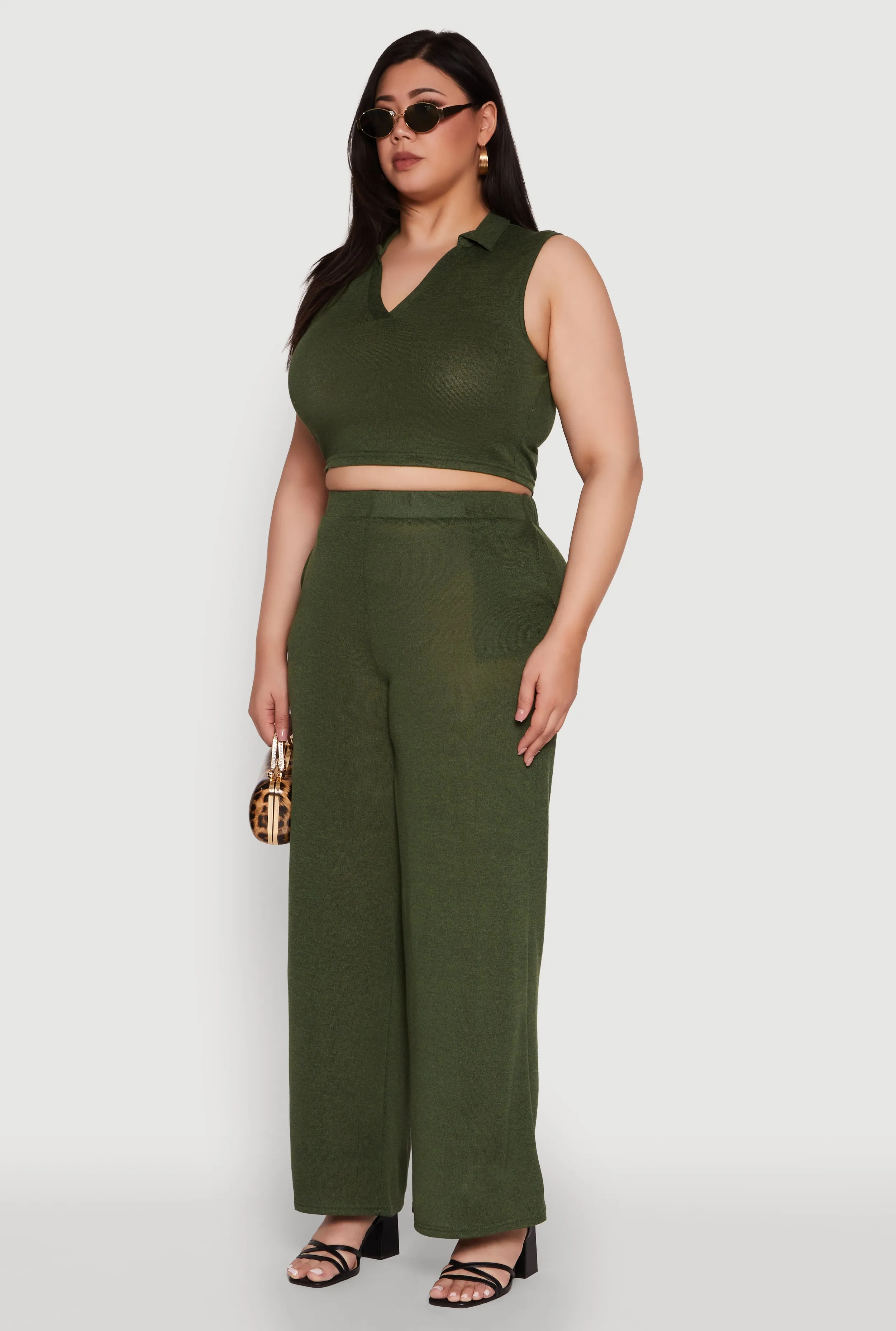 Plus Size Daisy Sleeveless Cropped Polo Top sold by Rainbow product image thumbnail 5