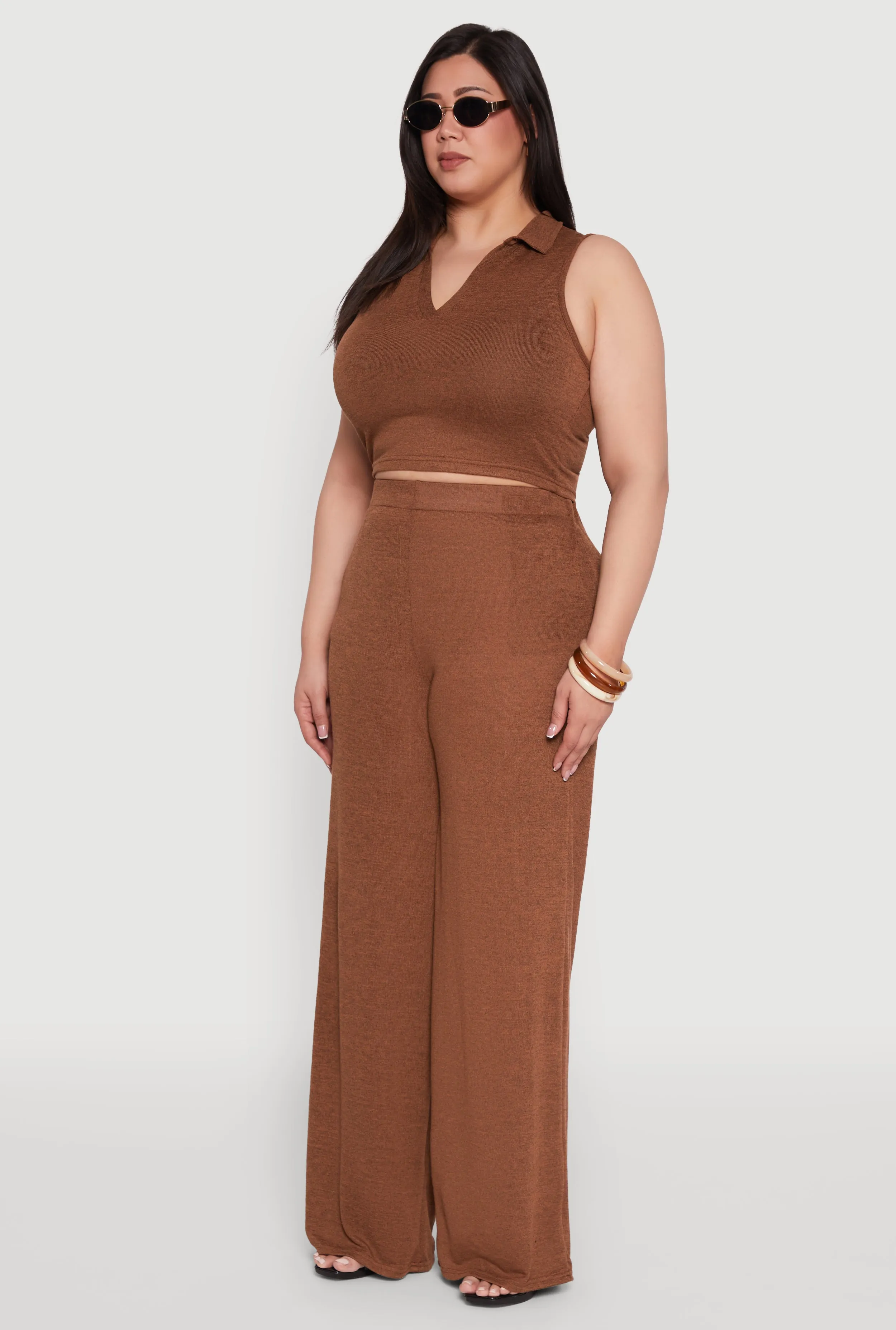 Plus Size Daisy Sleeveless Cropped Polo Top sold by Rainbow product image thumbnail 5