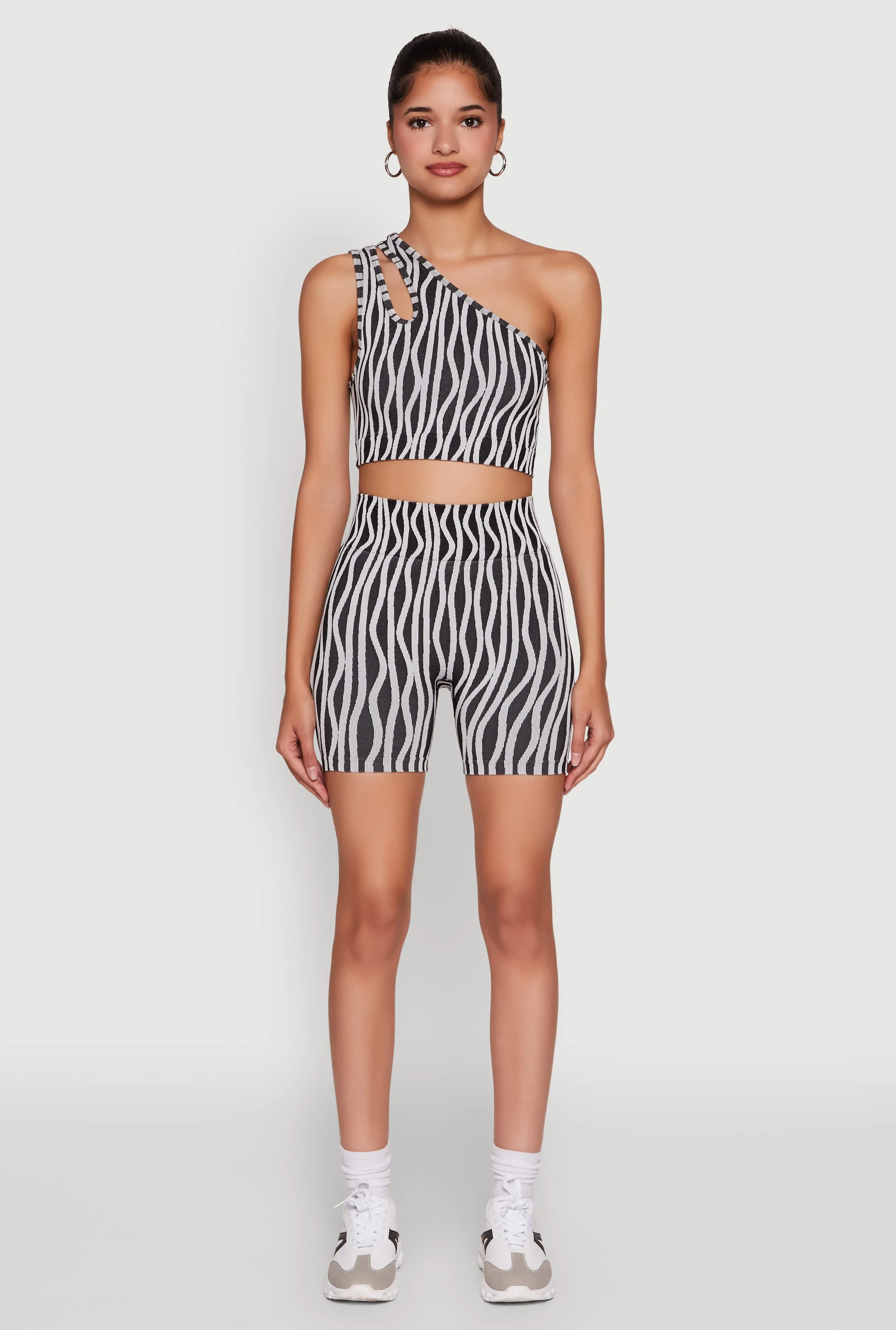 Stylish One Shoulder Sleeveless Top with Keyhole Seamless Design sold by Rainbow product image thumbnail 2