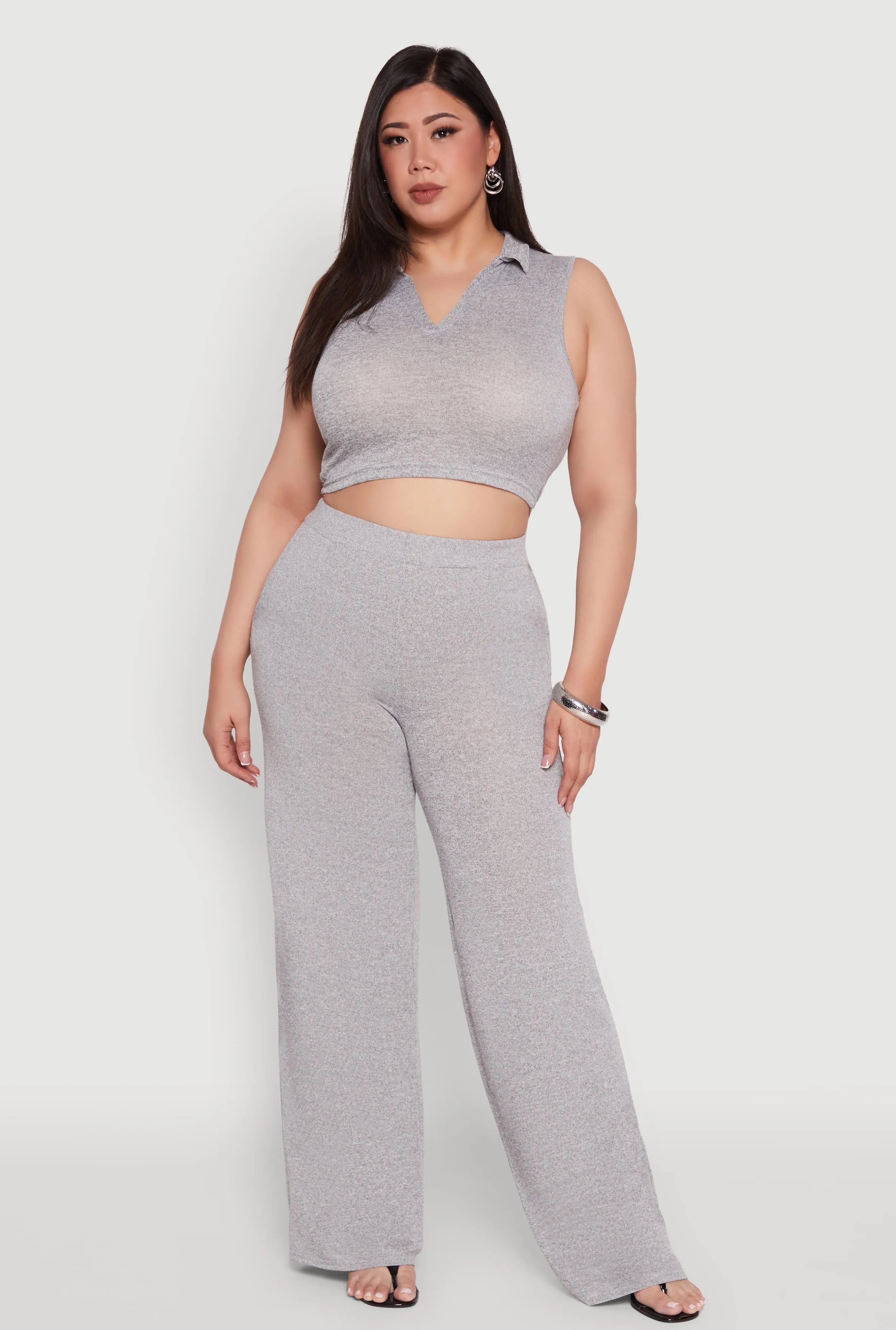 Plus Size Daisy Sleeveless Cropped Polo Top sold by Rainbow product image thumbnail 3