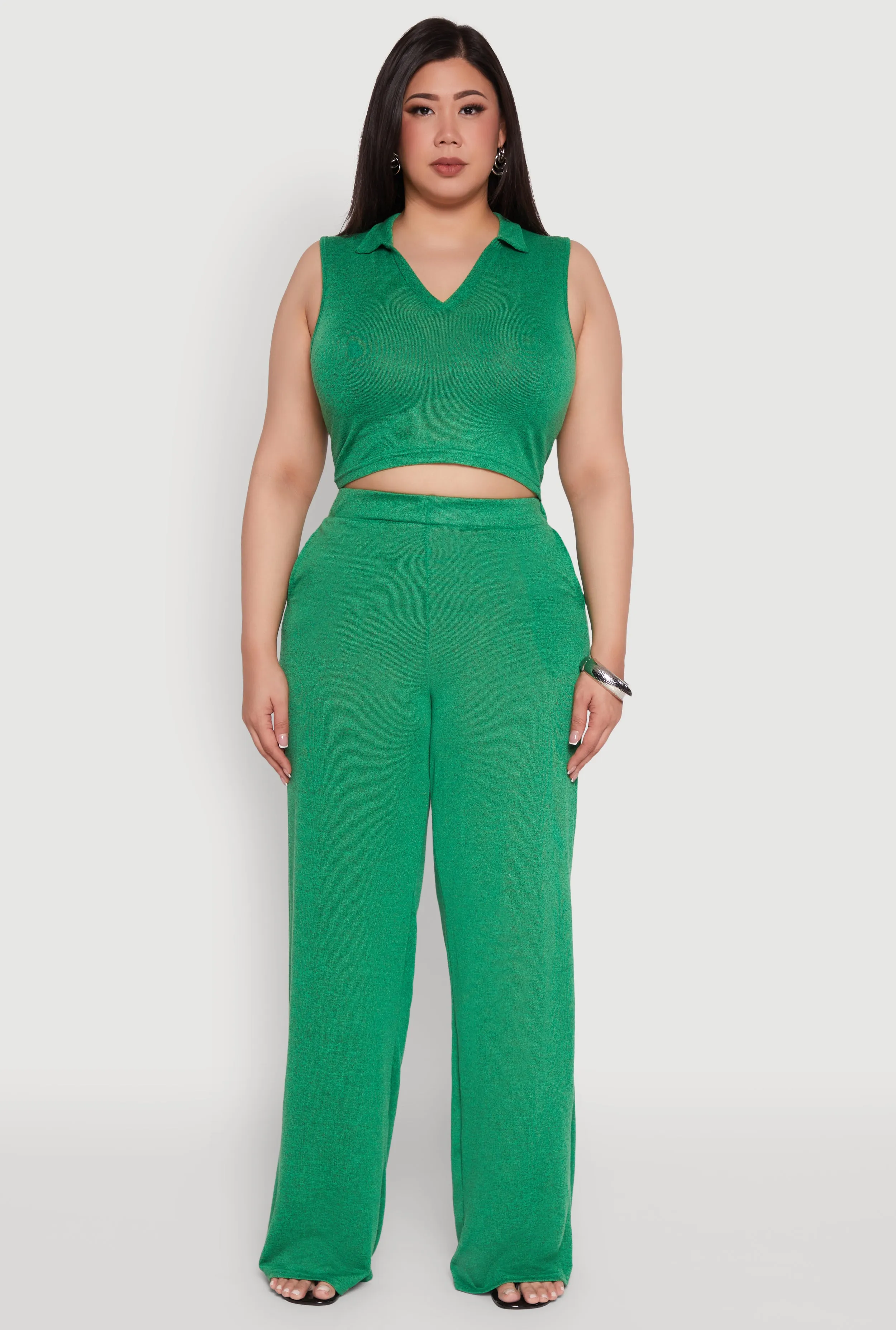 Plus Size Daisy Sleeveless Cropped Polo Top sold by Rainbow product image thumbnail 3