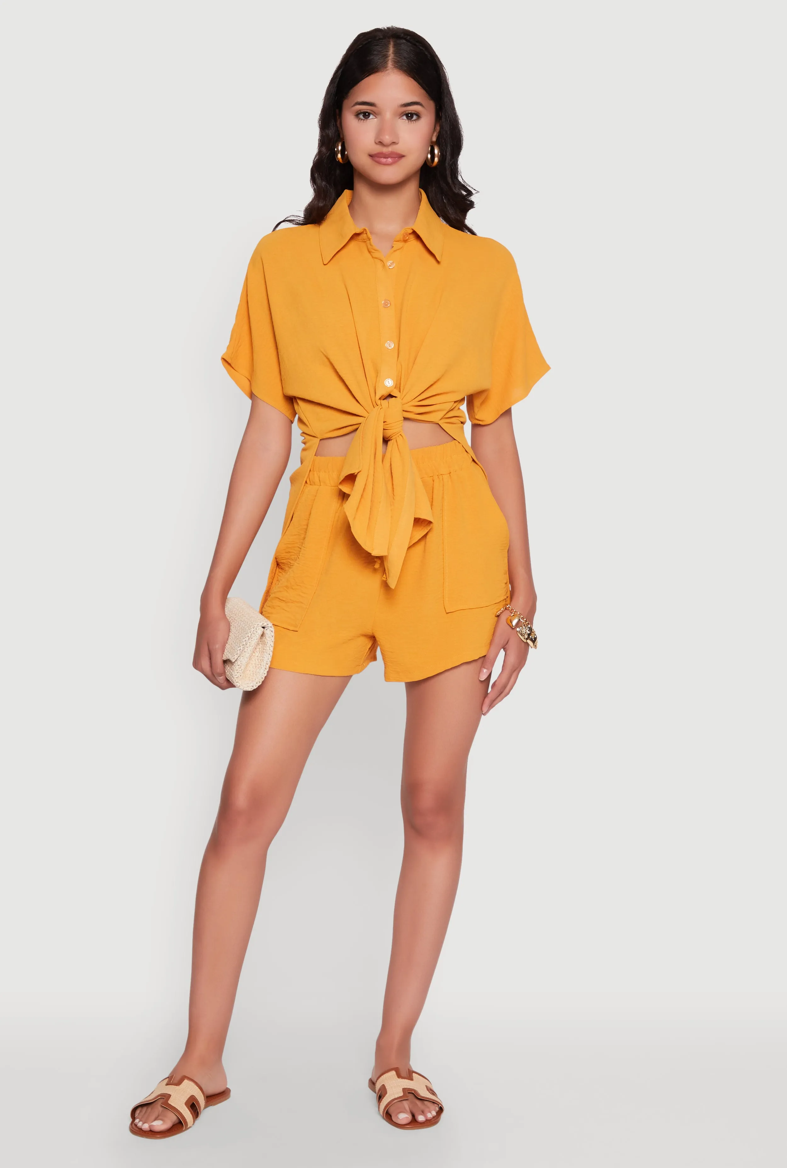 Chic High Waisted Crepe Knit Shorts with Pockets sold by Rainbow product image thumbnail 2