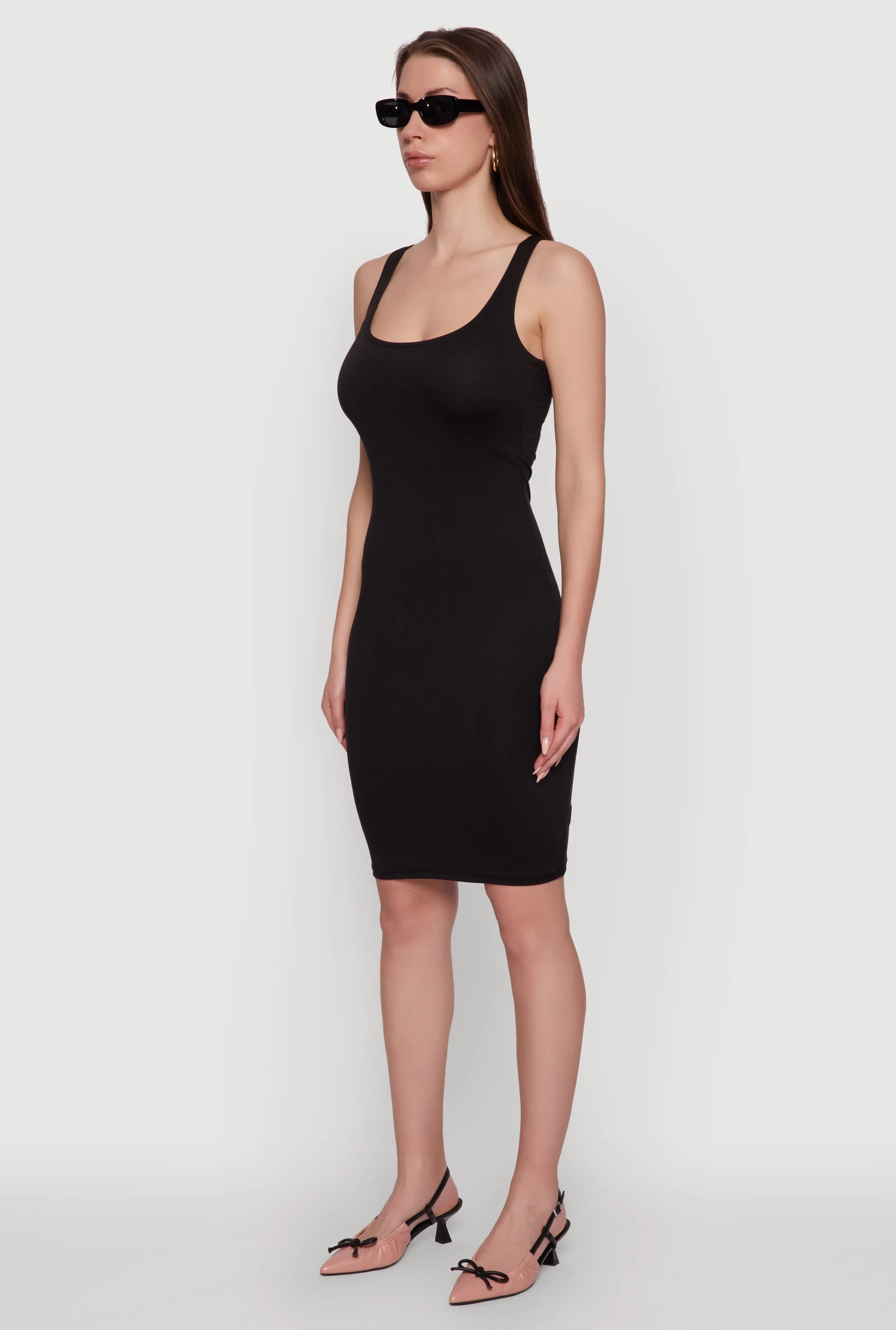 Chic Sleeveless Scoop Neck Midi Tank Dress sold by Rainbow product image thumbnail 3