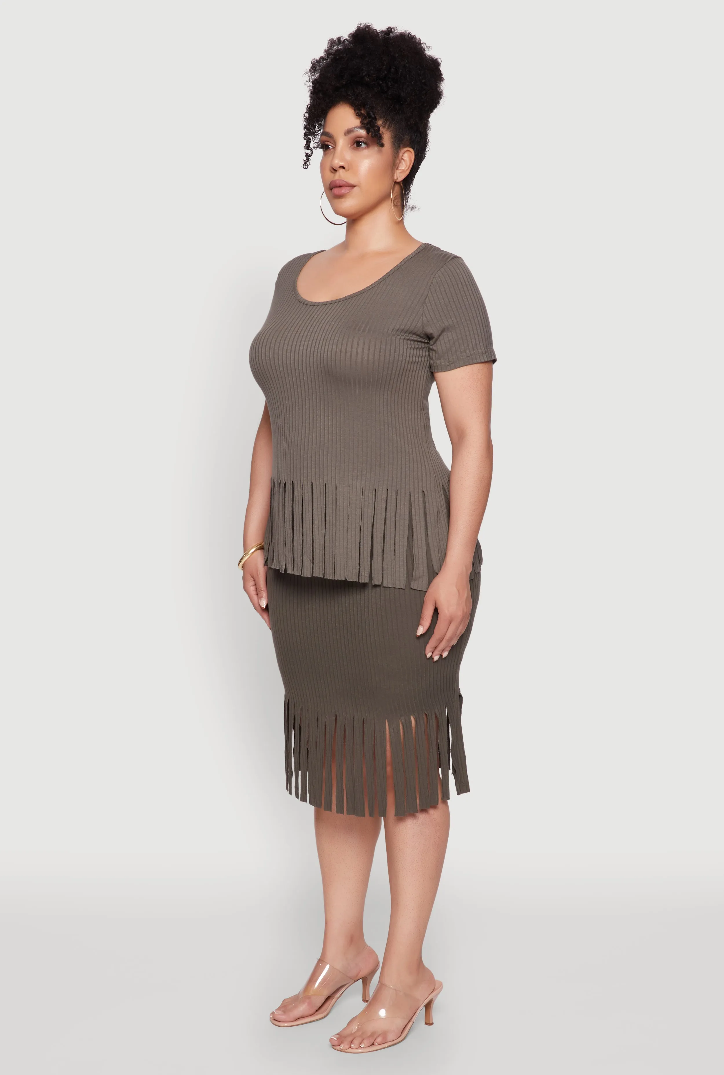 Plus Size Stylish Ribbed Knit Fringe Hem Tee sold by Rainbow product image thumbnail 5