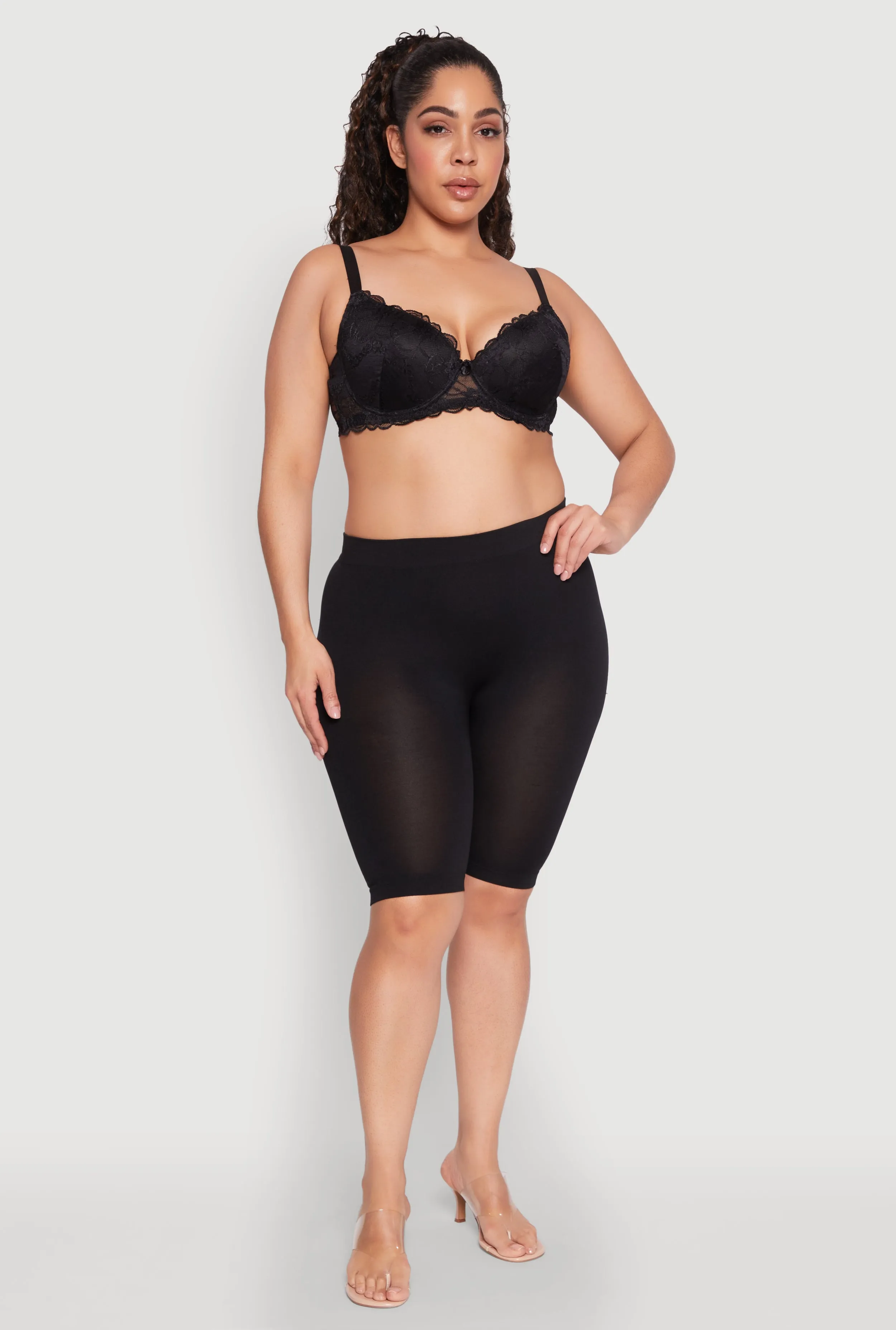 Plus Size Elegant Scalloped Lace Push-Up Plunge Bra sold by Rainbow product image thumbnail 2