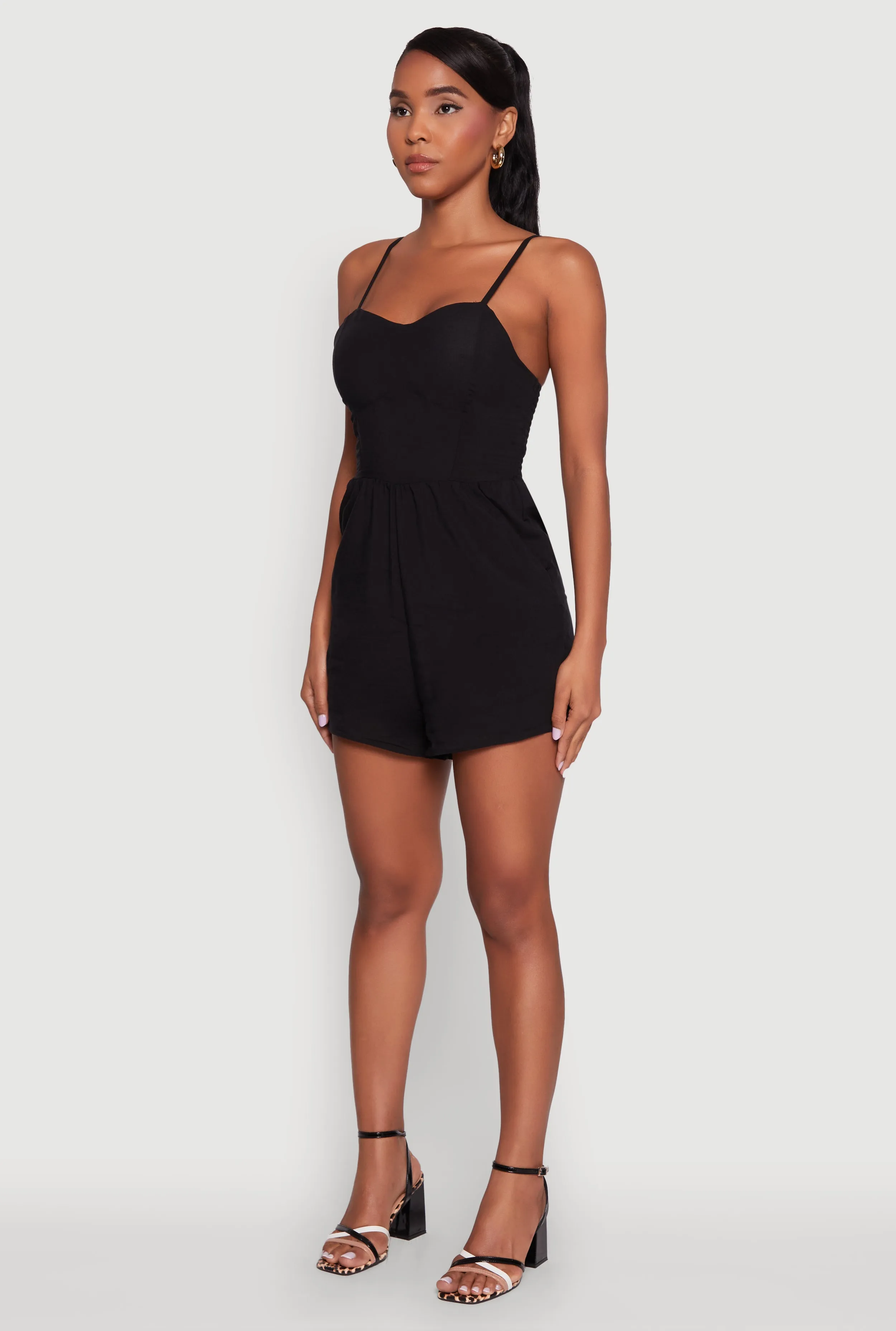 Chic Sleeveless Padded Cup Romper with Pockets and Smocked Details sold by Rainbow product image thumbnail 3