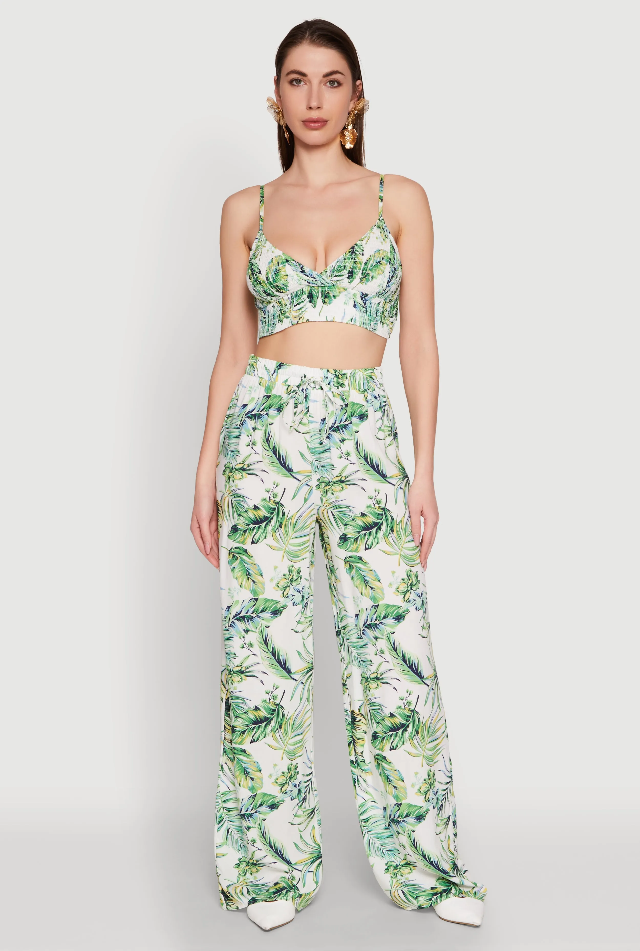 Almost Famous Sleeveless V-Neck Crop Top for Going Out sold by Rainbow product image thumbnail 2