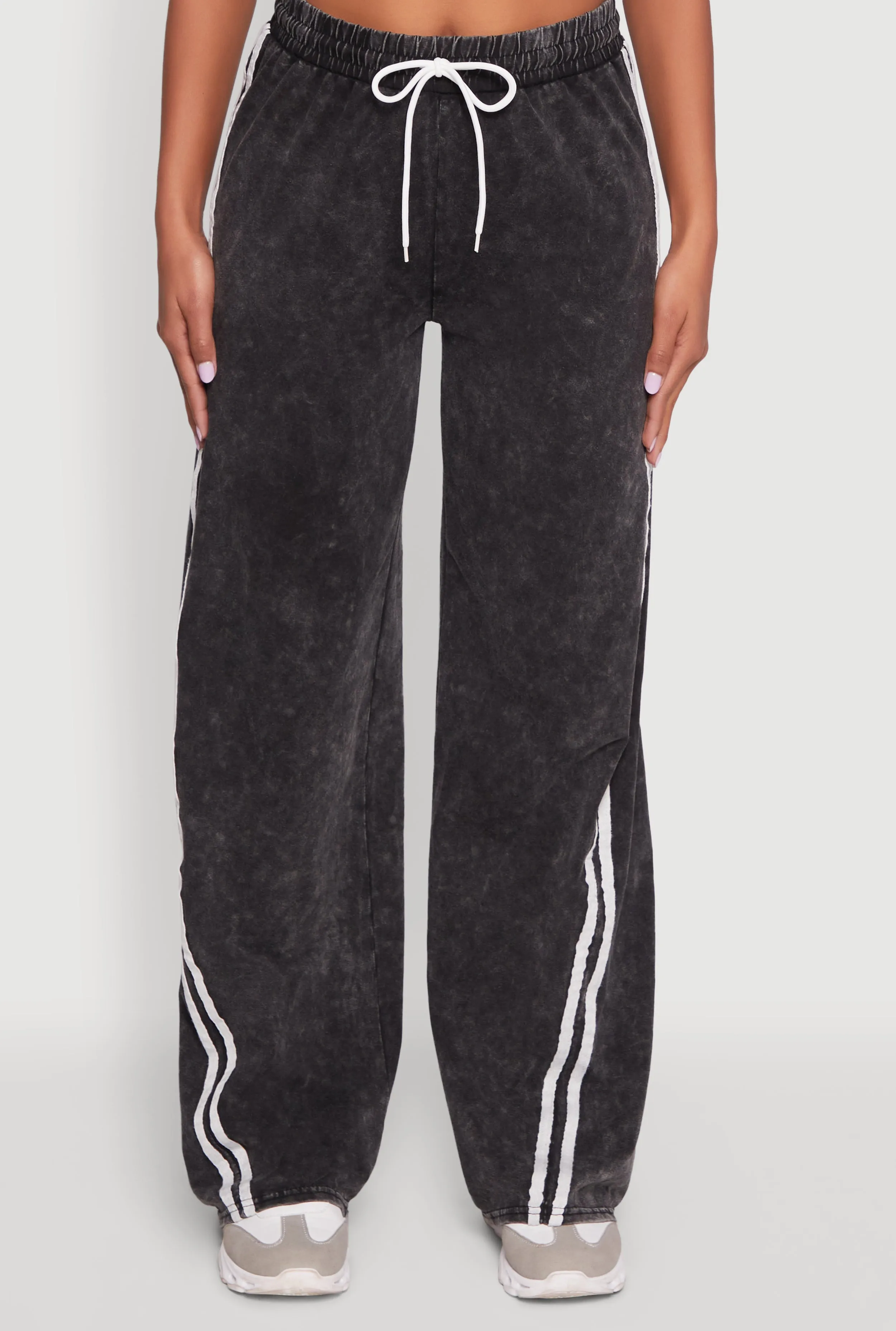 Daisy Mineral Wash Drawstring Waist Active Pants sold by Rainbow product image thumbnail 3