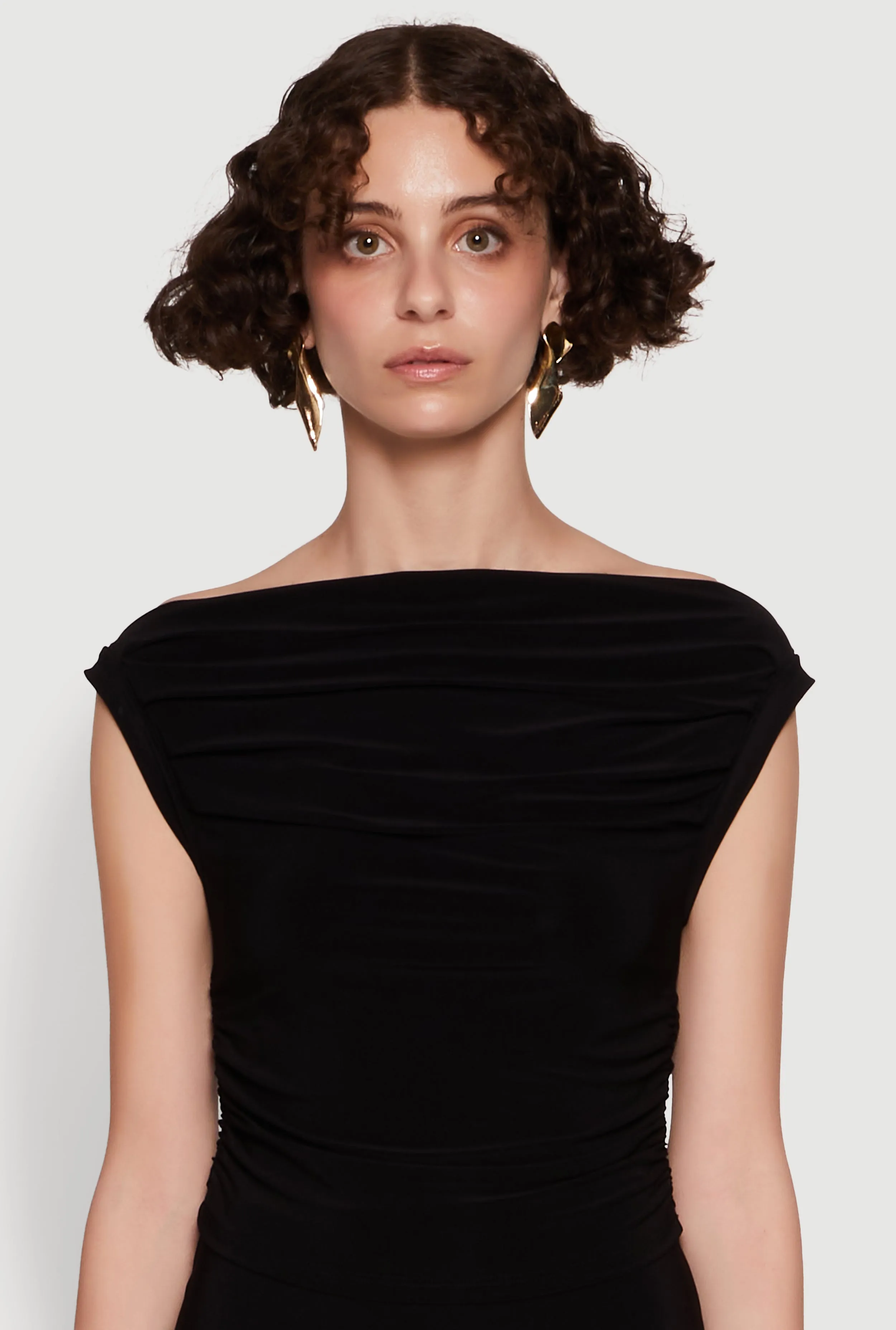 Chic Sleeveless Pleated Blouse sold by Rainbow