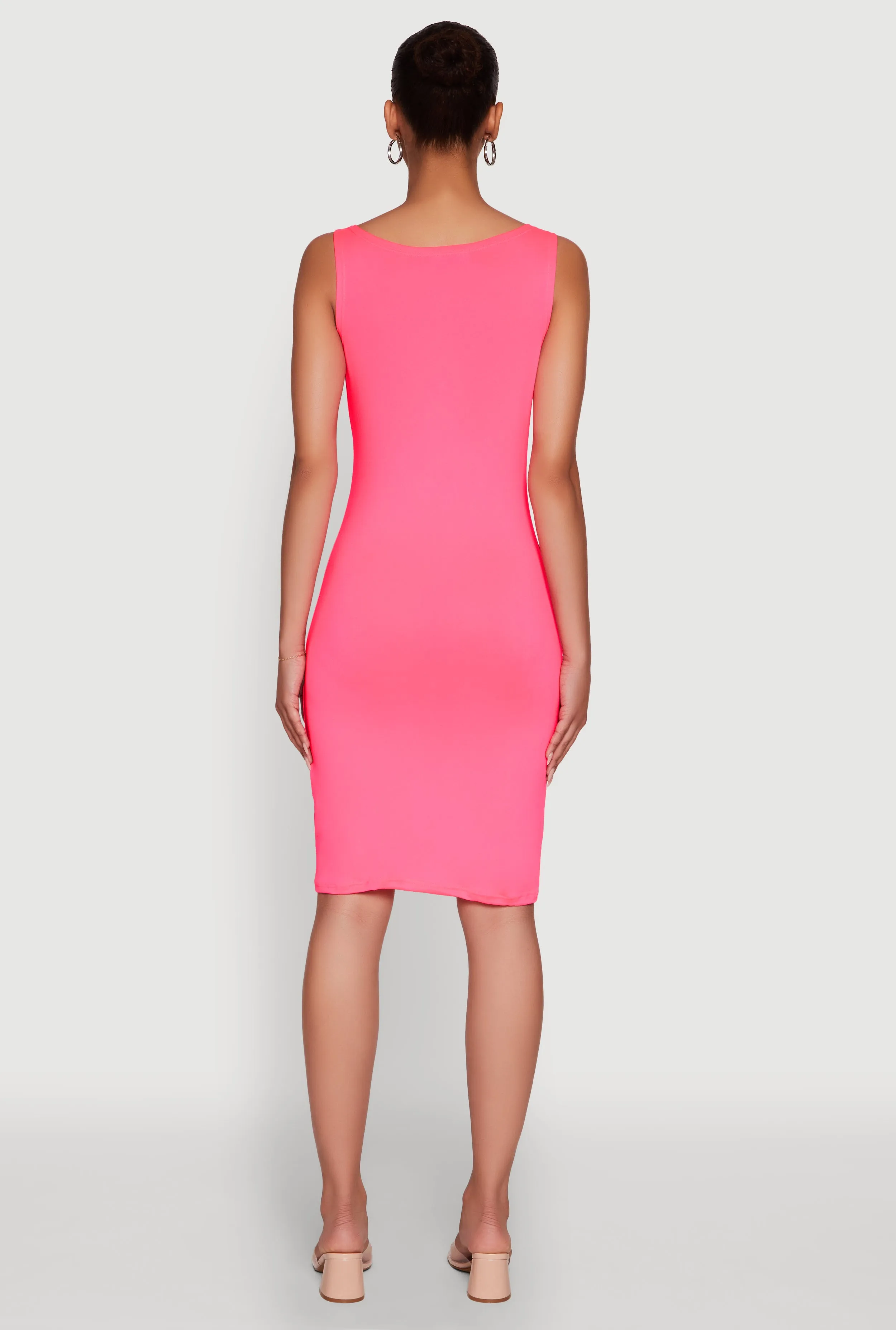 Chic Sleeveless Scoop Neck Midi Tank Dress sold by Rainbow product image thumbnail 5