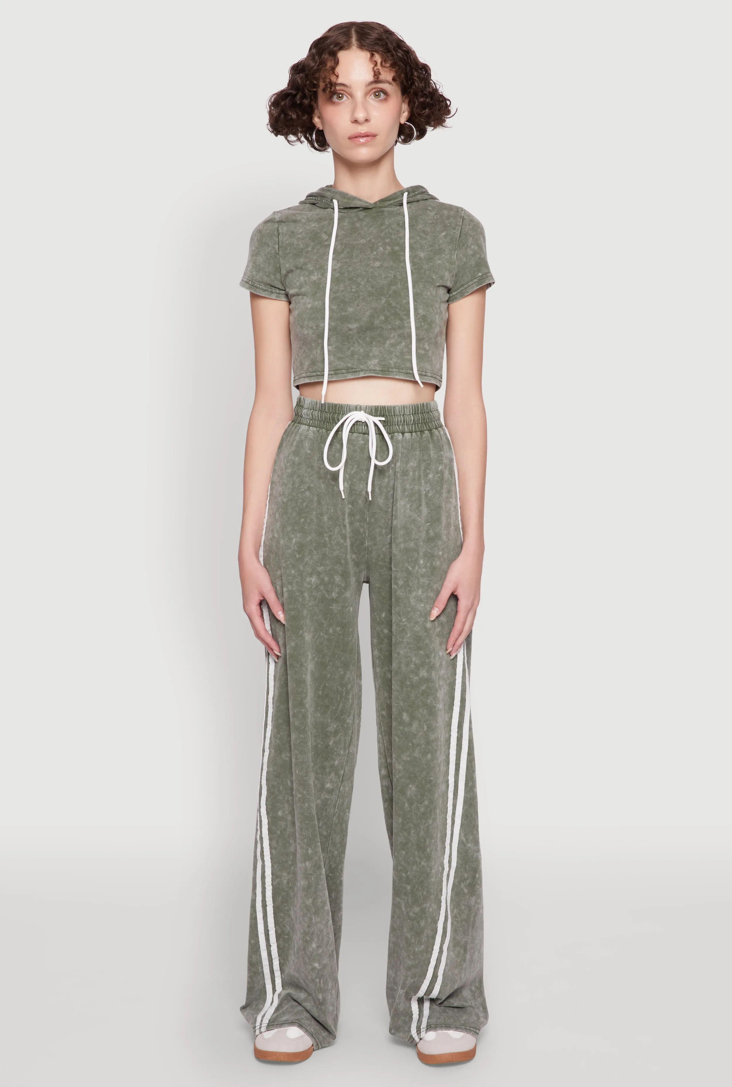 Daisy Mineral Wash Drawstring Waist Active Pants sold by Rainbow product image thumbnail 2