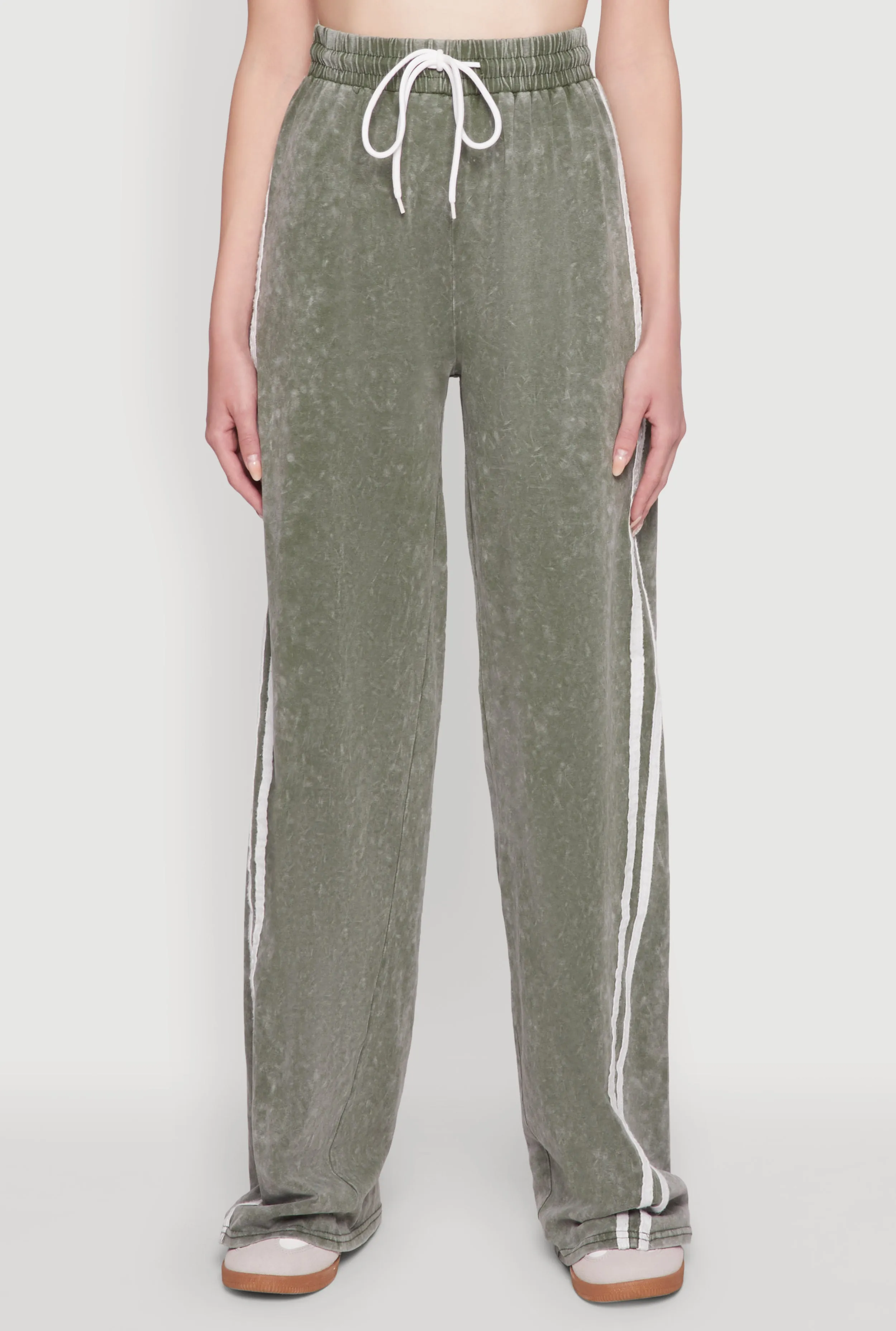 Daisy Mineral Wash Drawstring Waist Active Pants sold by Rainbow product image thumbnail 3