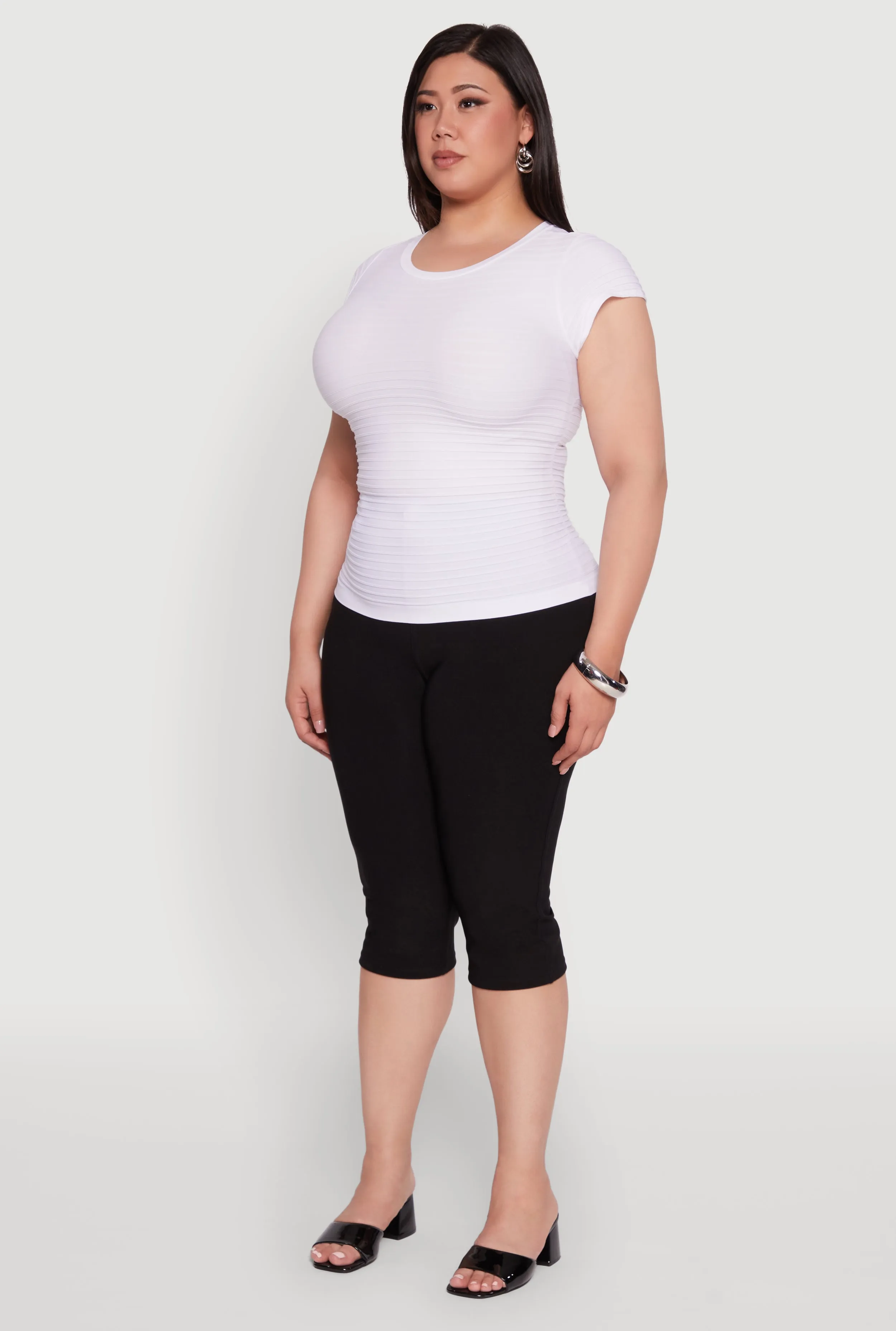 Plus Size Textured Knit Side Ruched Short Sleeve Top sold by Rainbow product image thumbnail 5