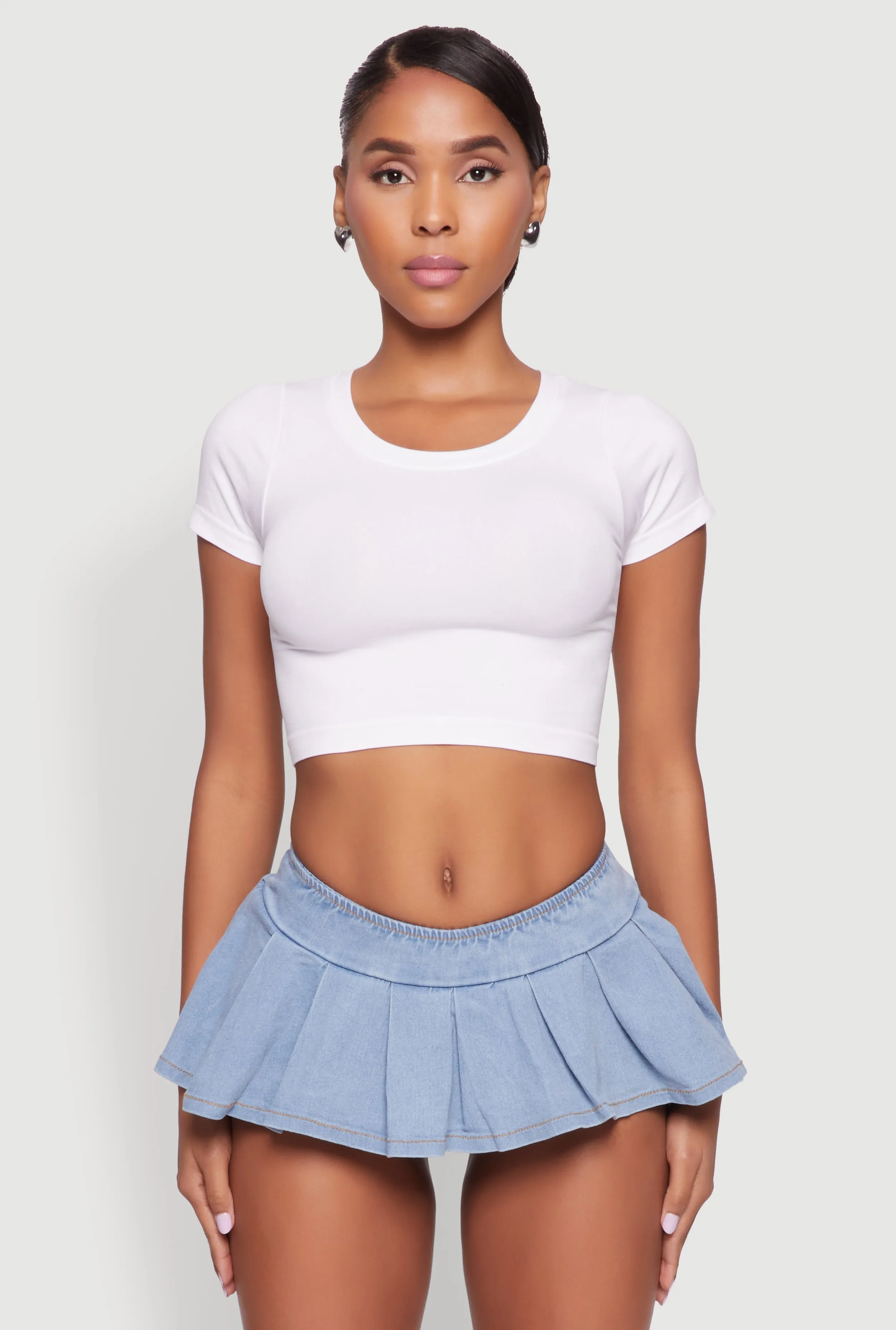 Seamless Crew Neck Cropped Top sold by Rainbow product image thumbnail 2