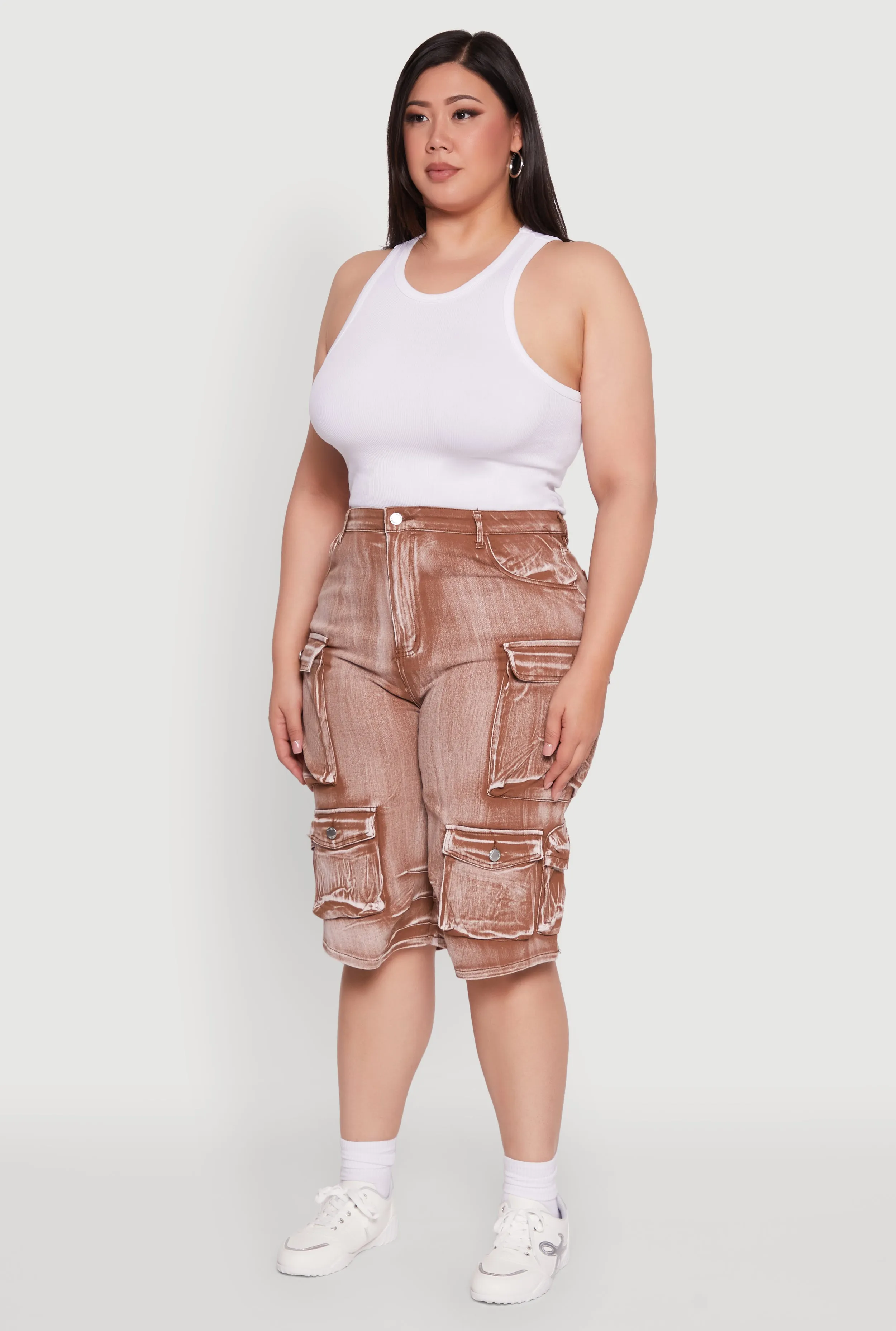 Plus Size Daisy High Waisted Acid Wash Cargo Denim Shorts sold by Rainbow product image thumbnail 3