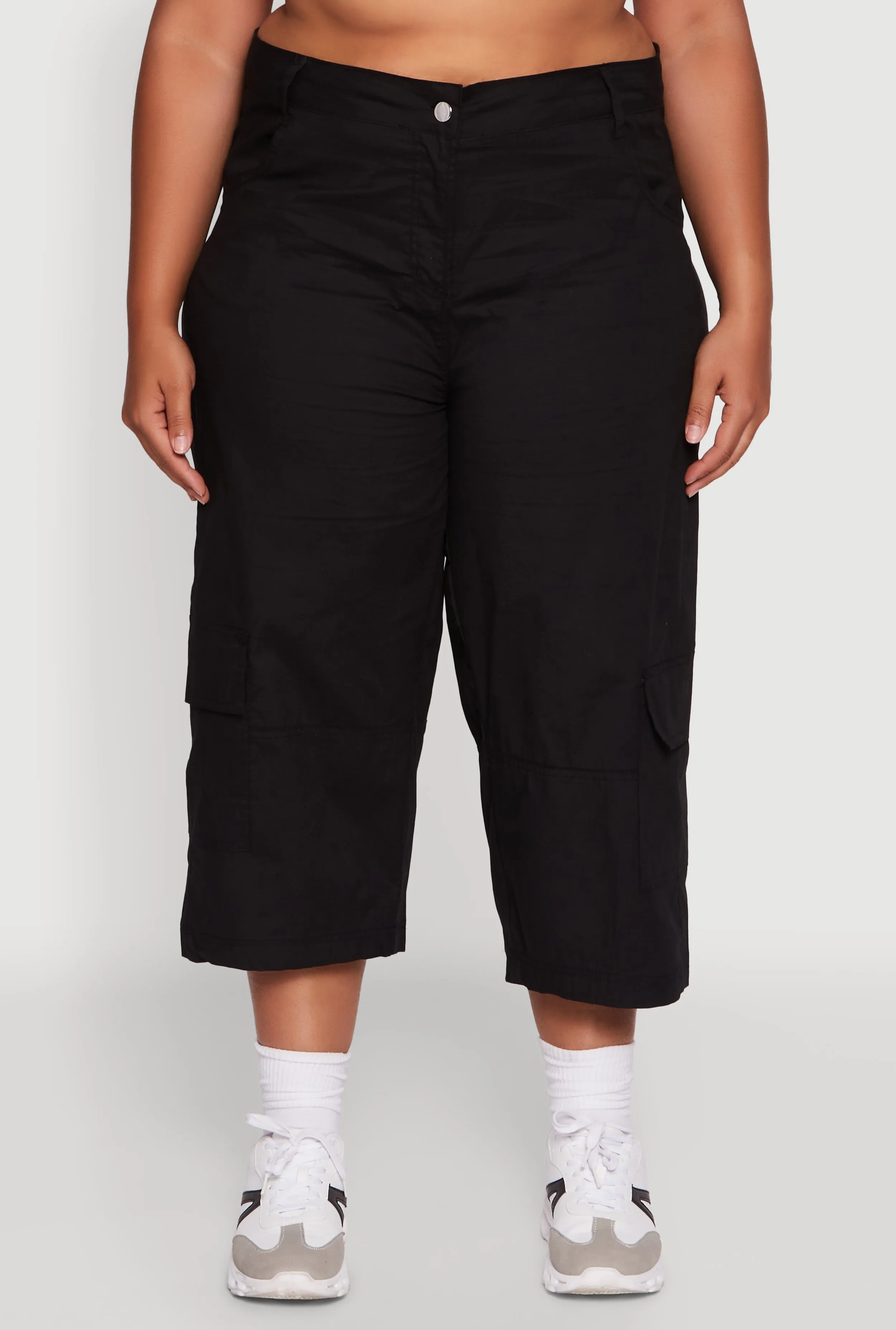 Plus Size Poplin High Waisted Cargo Capris sold by Rainbow product image thumbnail 5