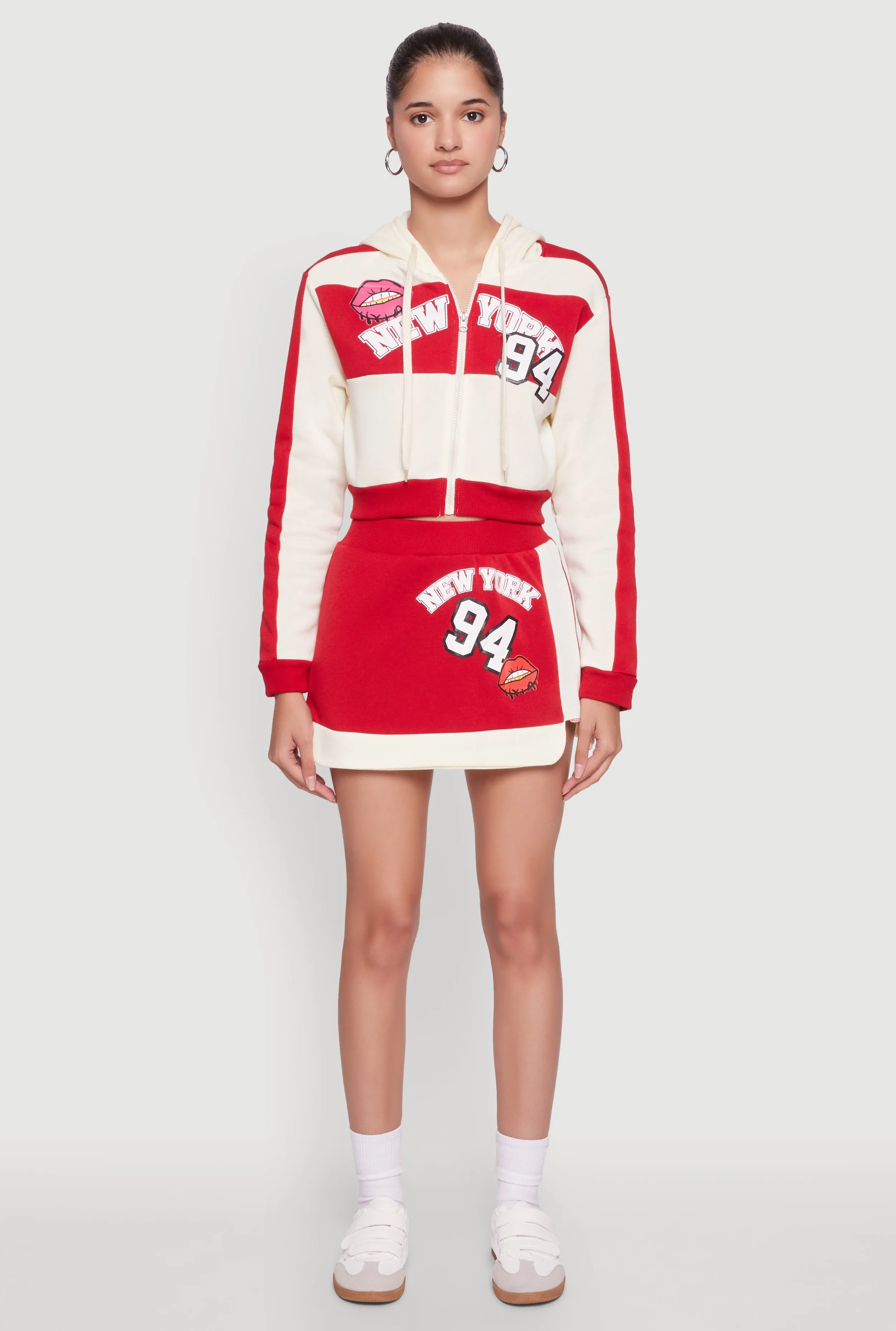 Trendy New York Graphic Cropped Hooded Sweatshirt sold by Rainbow product image thumbnail 3