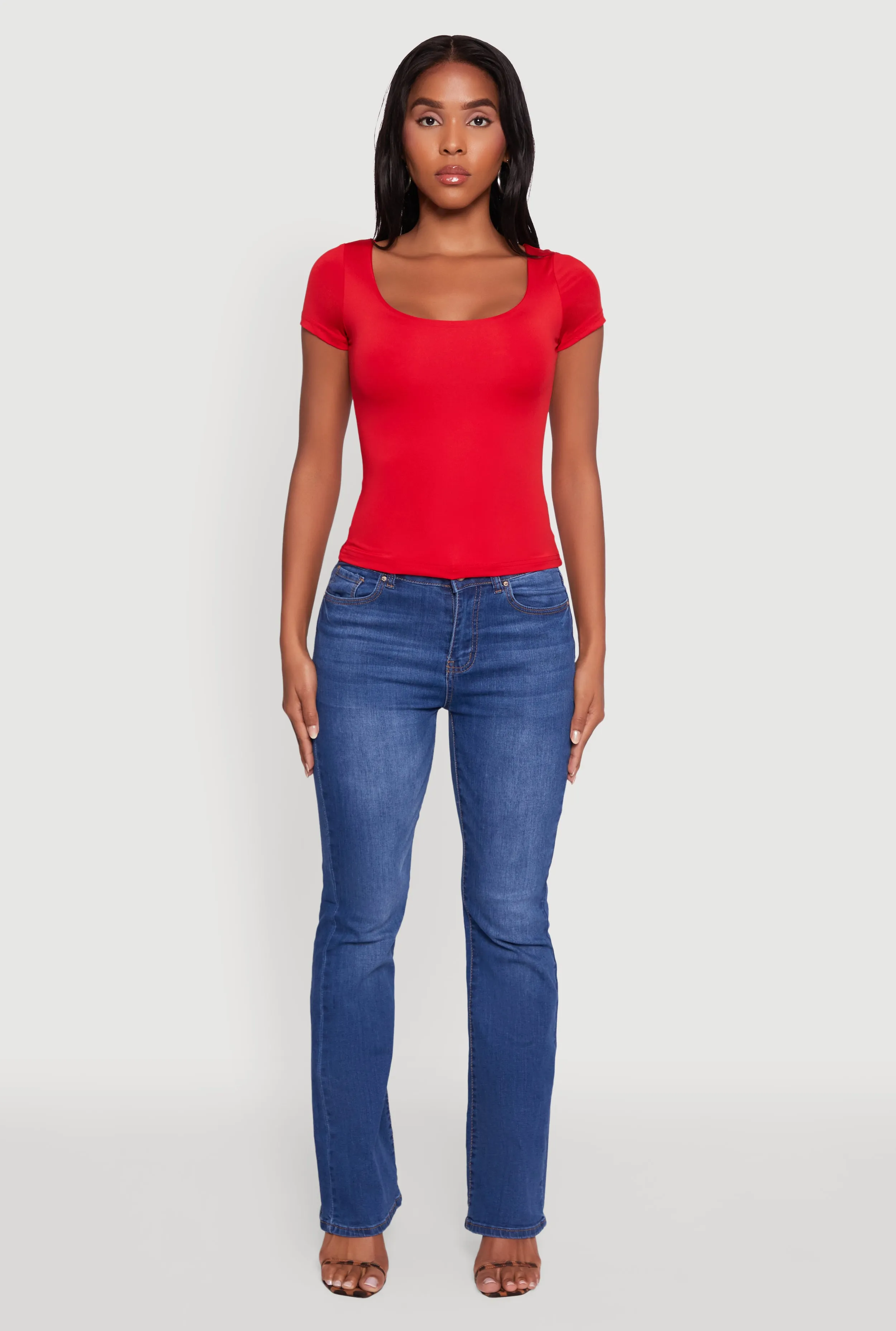 Daisy Classic Fit Scoop Neck Short Sleeve T-Shirt sold by Rainbow product image thumbnail 3