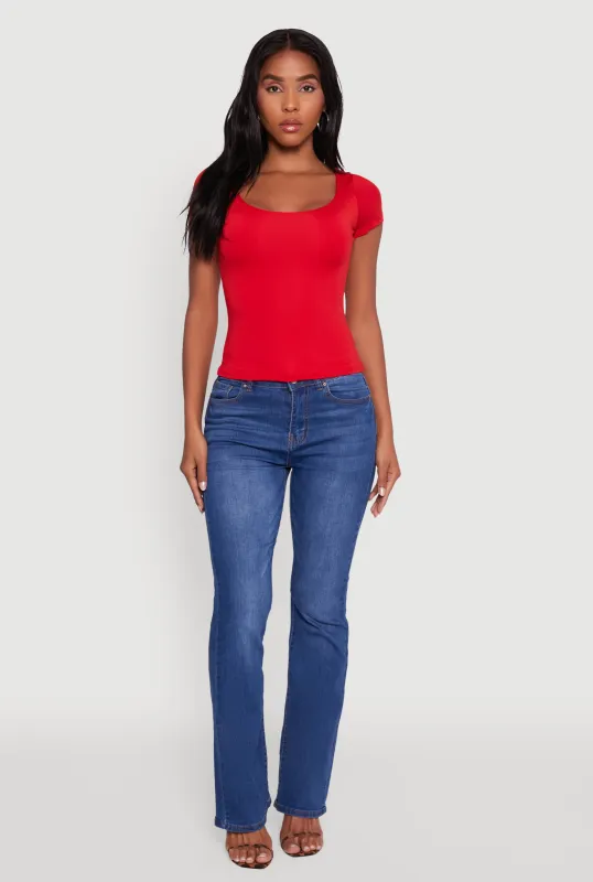 Daisy Classic Fit Scoop Neck Short Sleeve T-Shirt sold by Rainbow