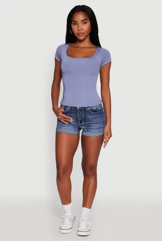 Daisy Classic Fit Scoop Neck Short Sleeve T-Shirt sold by Rainbow