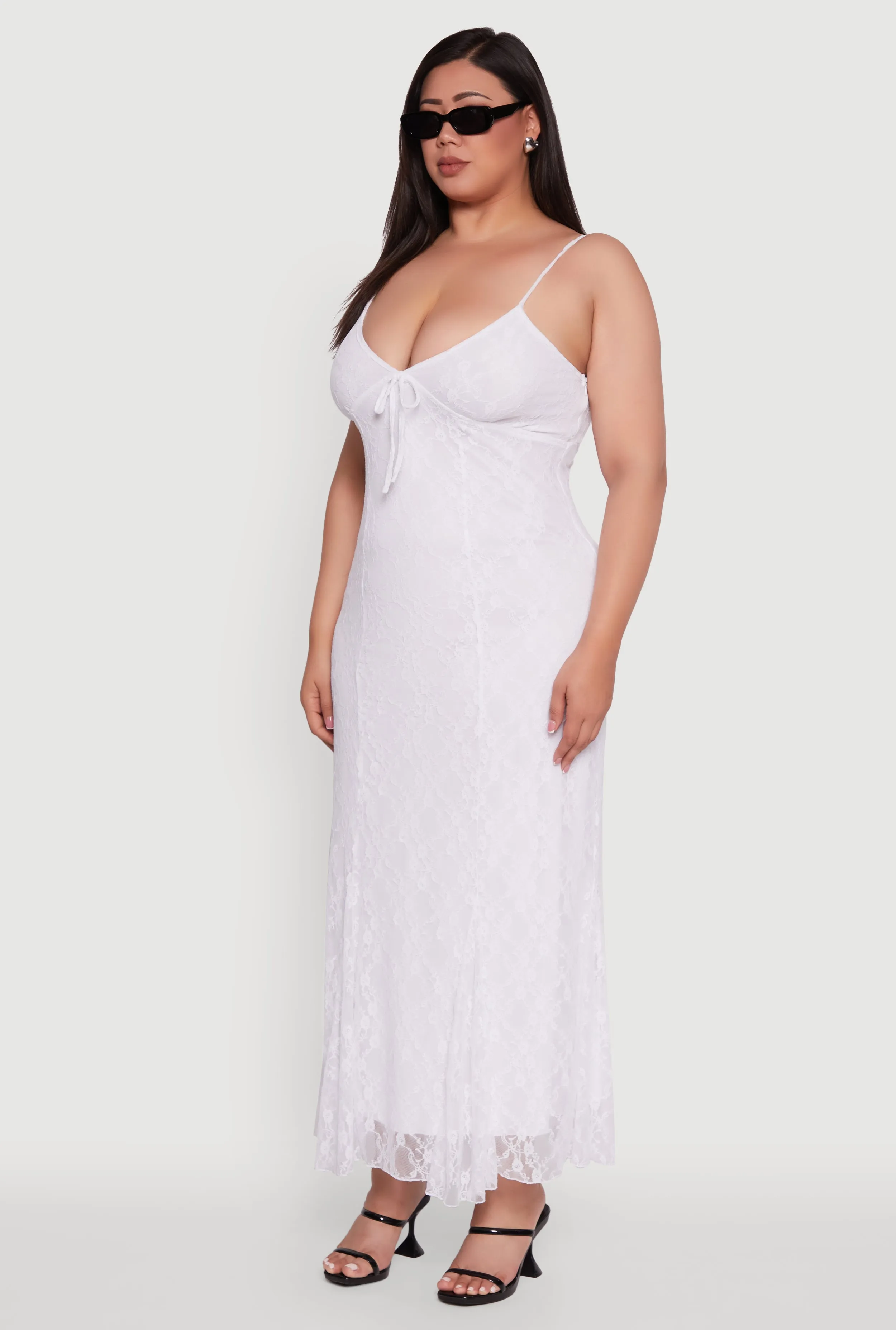 Plus Size Sleeveless Lace Overlay Maxi Dress sold by Rainbow product image thumbnail 3