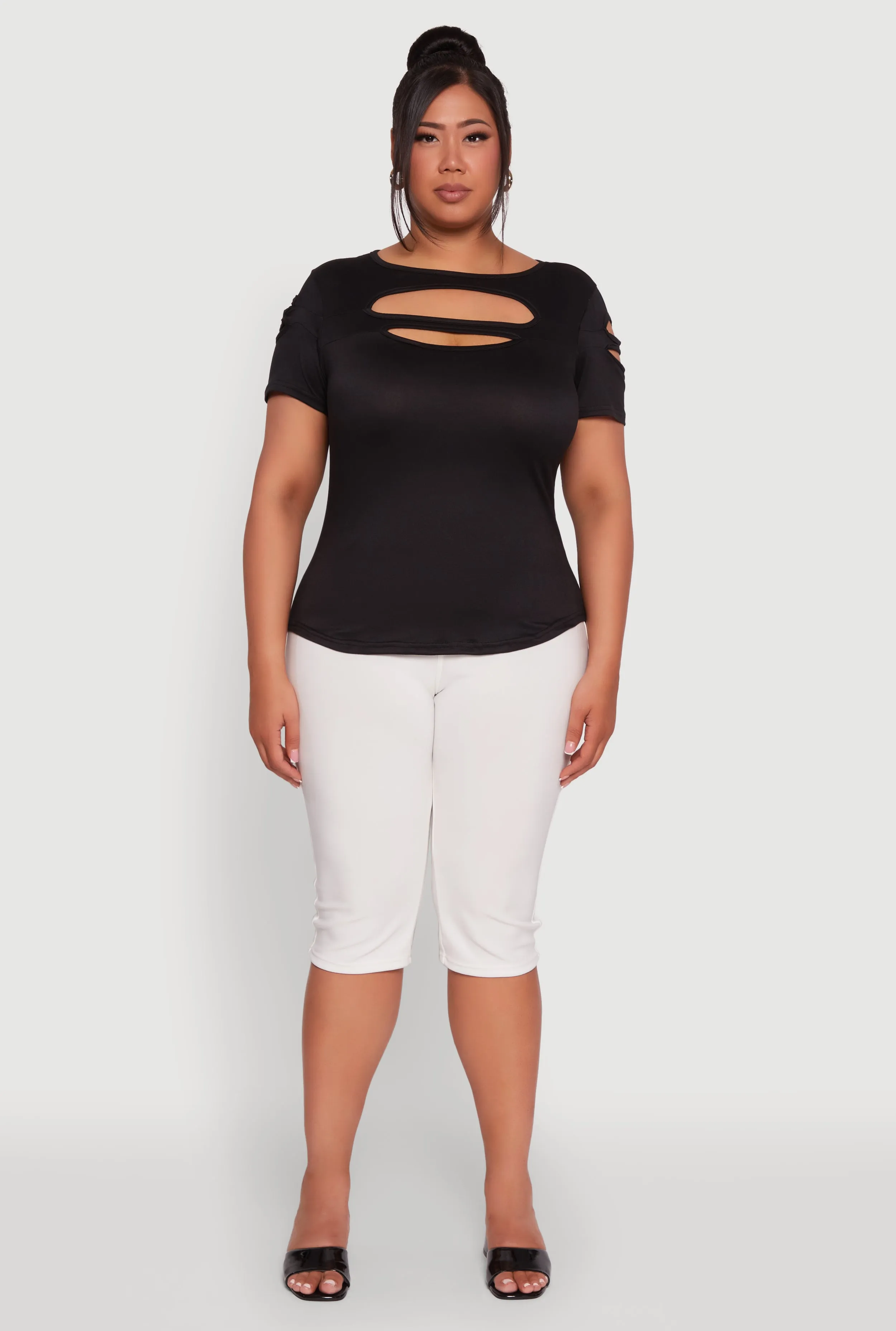 Plus Size Solid Double Keyhole Crew Neck T-Shirt sold by Rainbow product image thumbnail 3