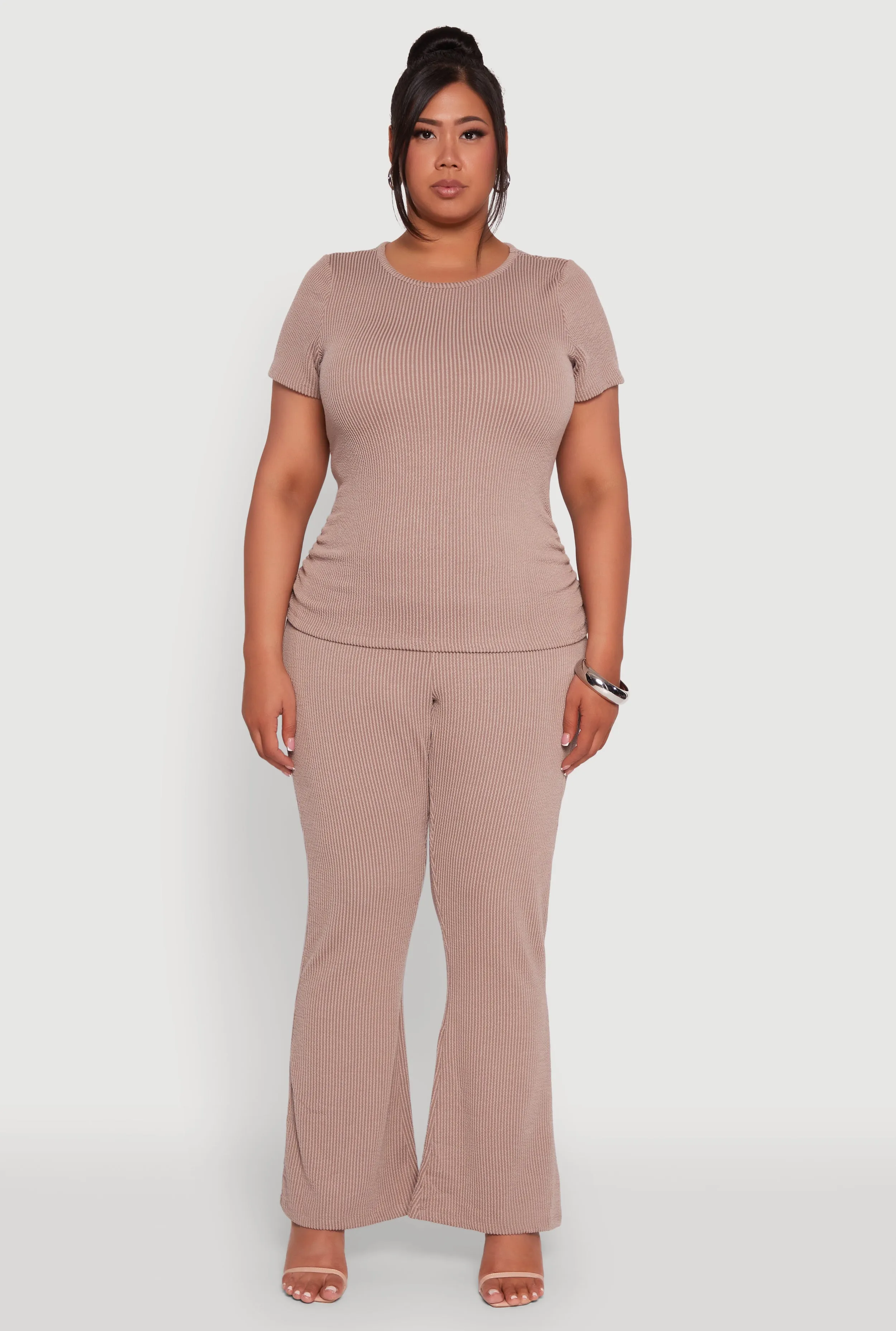 Plus Size Ribbed Knit Classic Fit Solid Crew Neck T-Shirt sold by Rainbow product image thumbnail 3