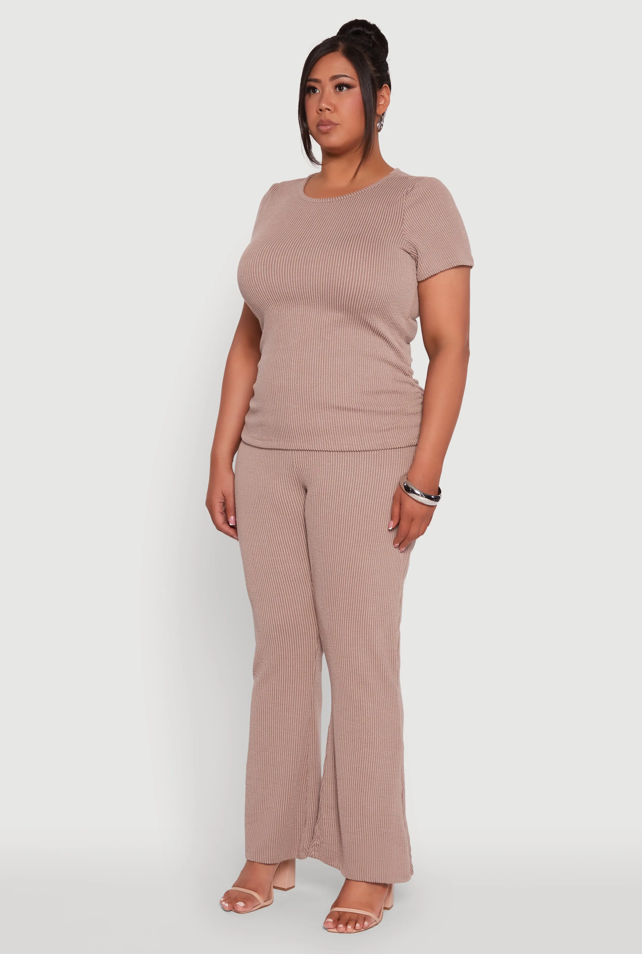 Plus Size Ribbed Knit Classic Fit Solid Crew Neck T-Shirt sold by Rainbow product image thumbnail 5