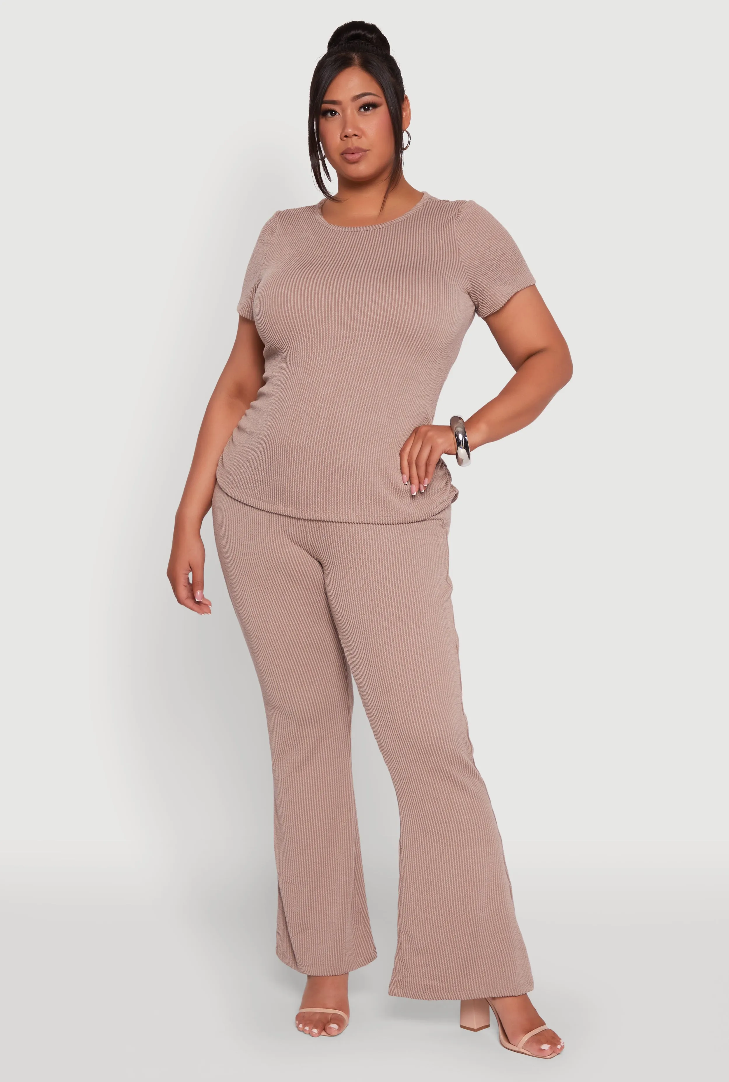 Plus Size Ribbed Knit Classic Fit Solid Crew Neck T-Shirt sold by Rainbow product image thumbnail 2