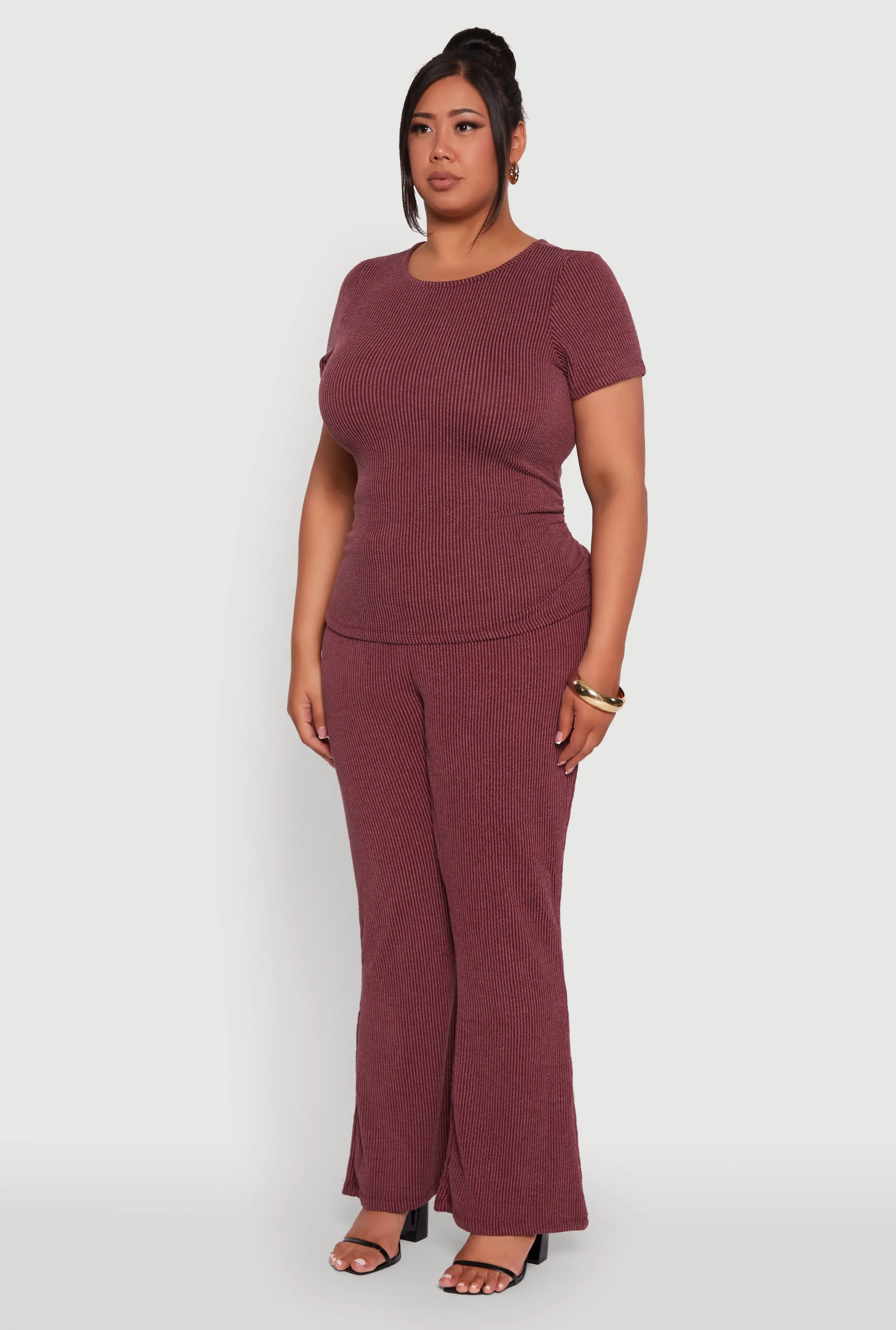 Plus Size Ribbed Knit Classic Fit Solid Crew Neck T-Shirt sold by Rainbow product image thumbnail 5