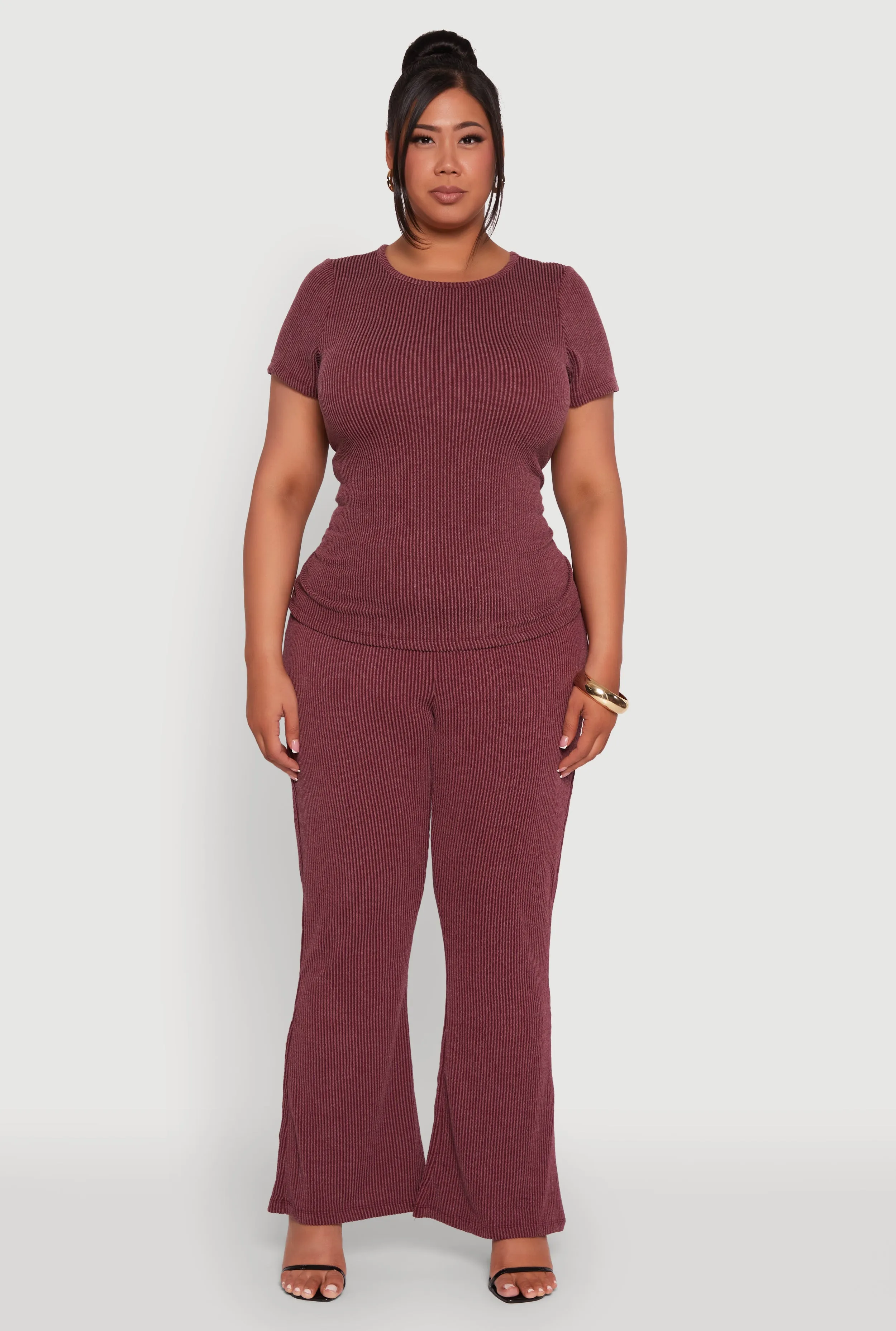 Plus Size Ribbed Knit Classic Fit Solid Crew Neck T-Shirt sold by Rainbow product image thumbnail 3