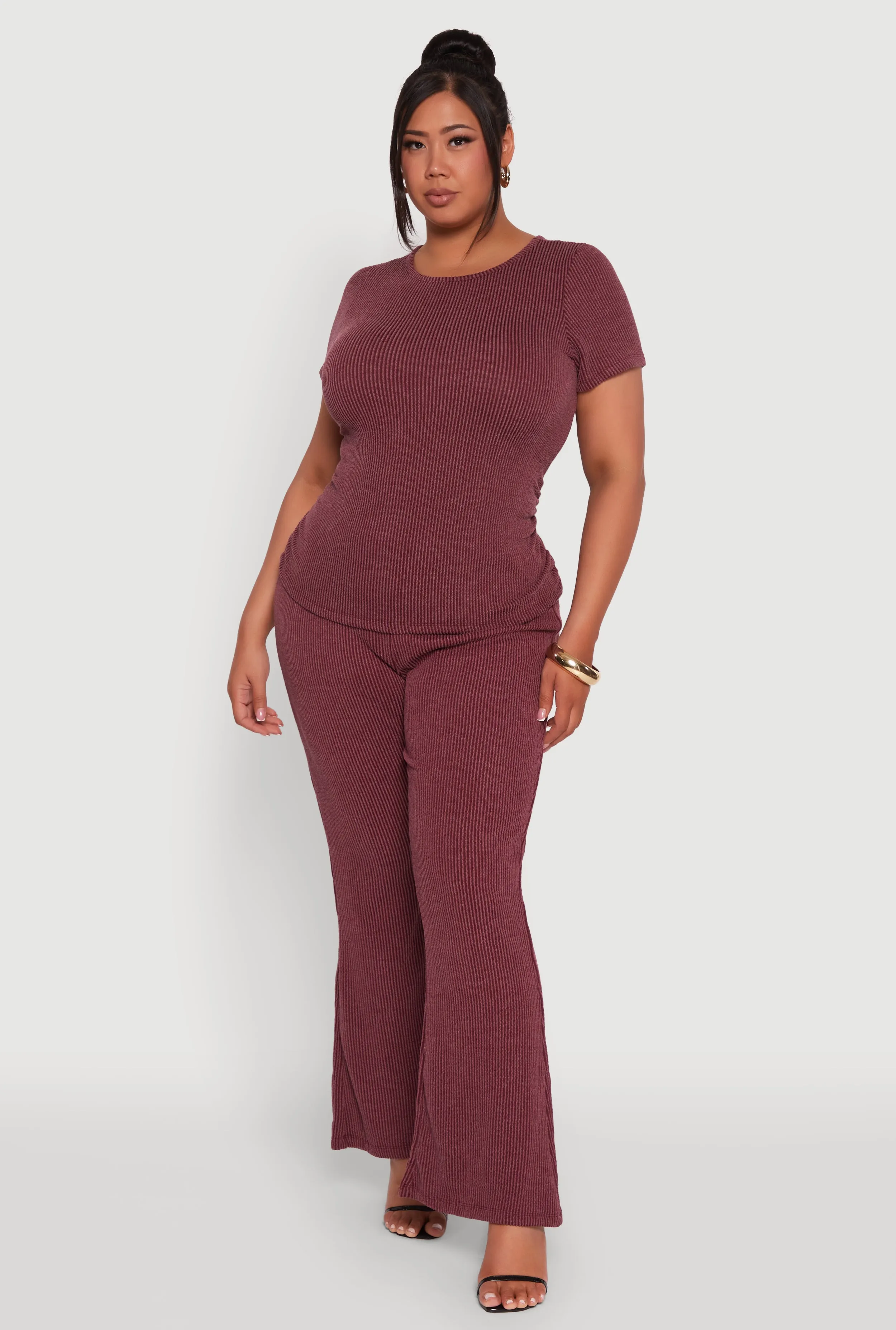 Plus Size Ribbed Knit Classic Fit Solid Crew Neck T-Shirt sold by Rainbow product image thumbnail 2