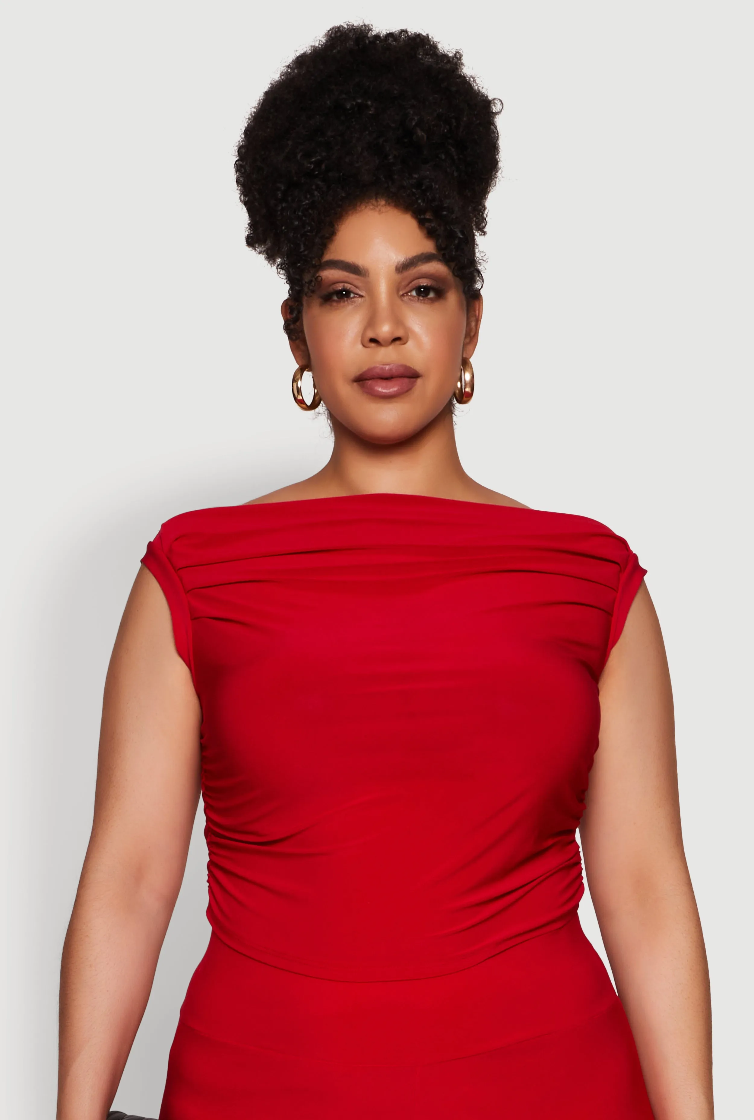 Plus Size Chic Sleeveless Boat Neck Top with Ruching and Cropped Hem sold by Rainbow product image thumbnail 3