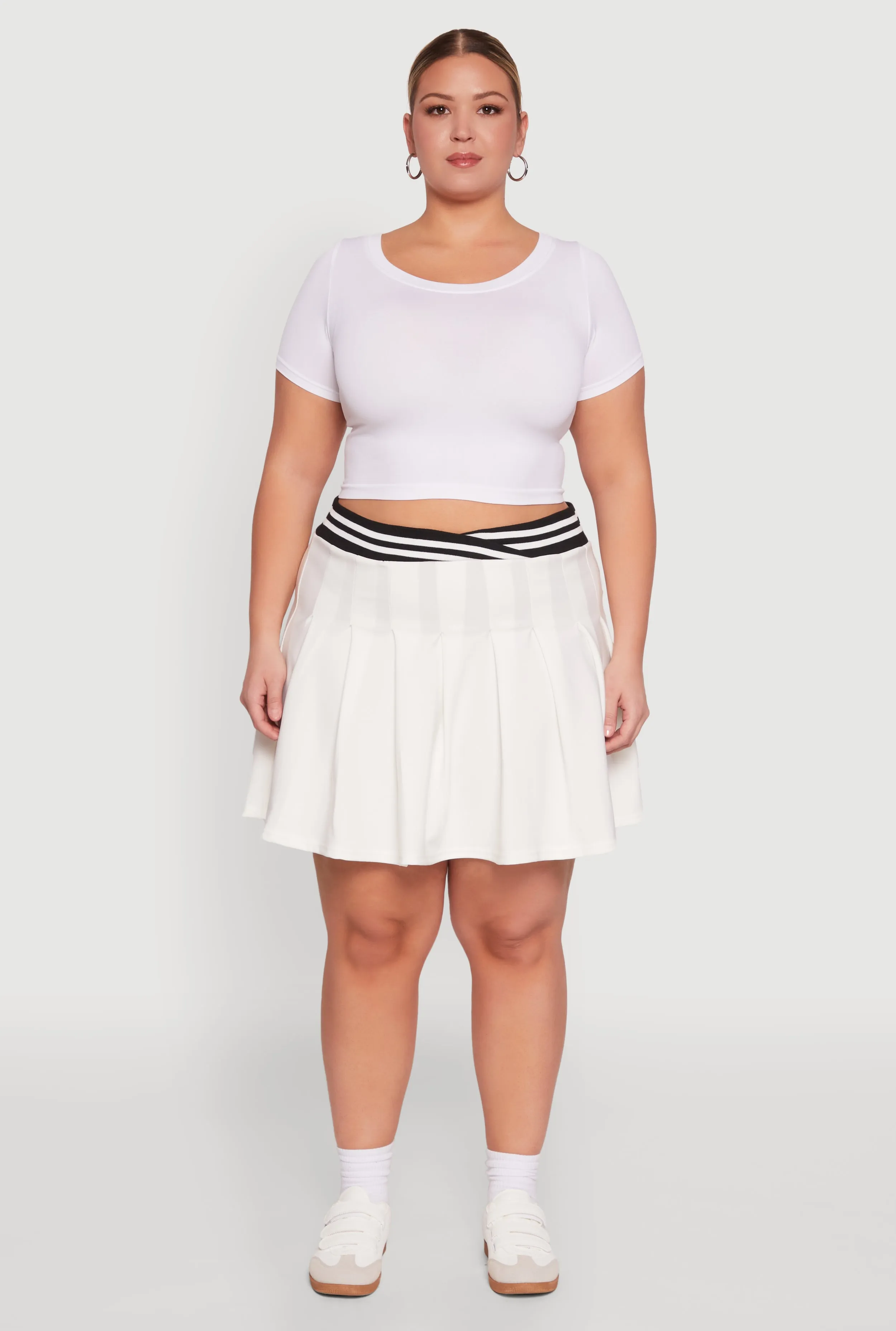 Plus Size Varsity Stripe Waistband Pleated Skirt sold by Rainbow product image thumbnail 2