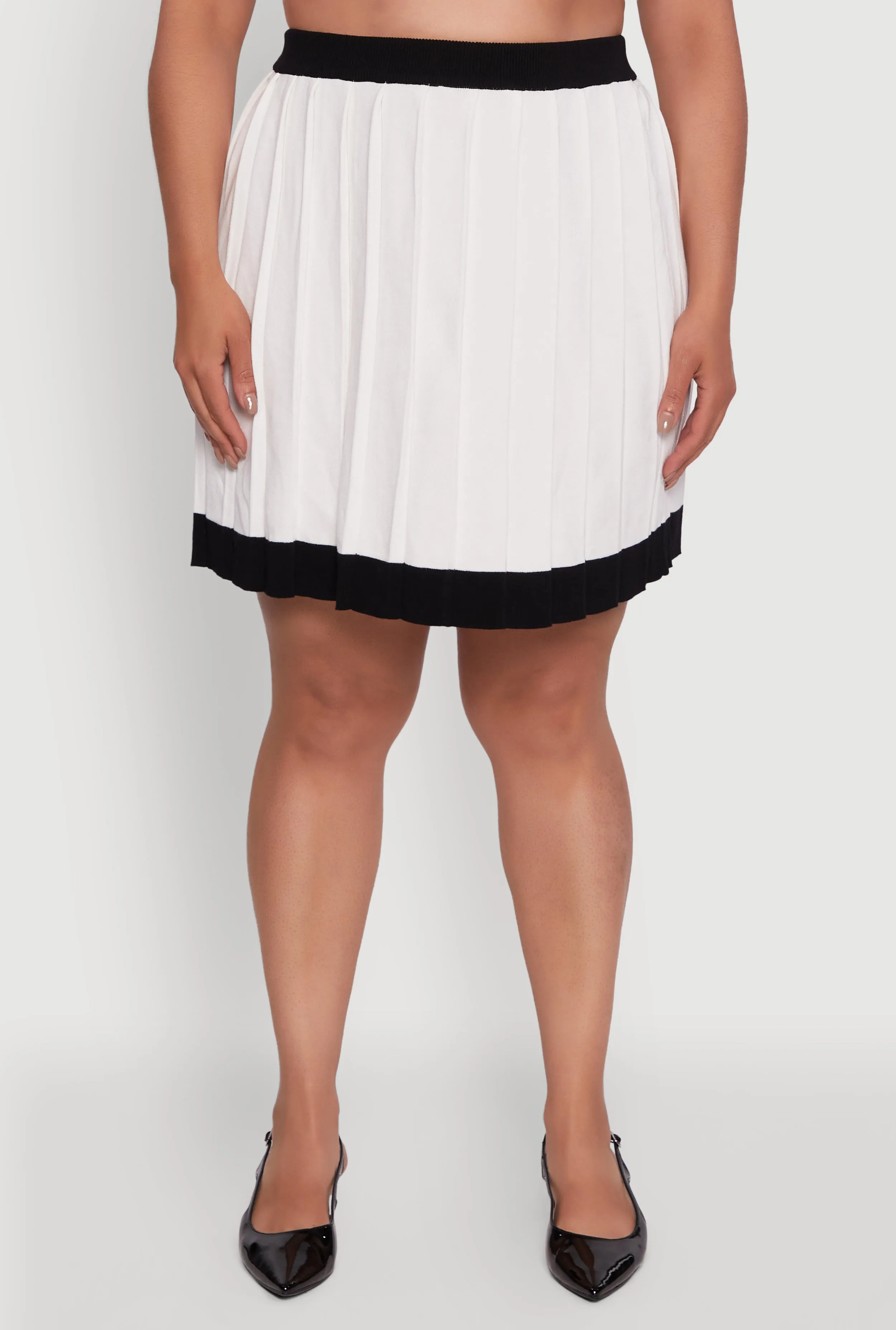 Plus Size Color Blocked Pleated Midi Skirt sold by Rainbow product image thumbnail 3