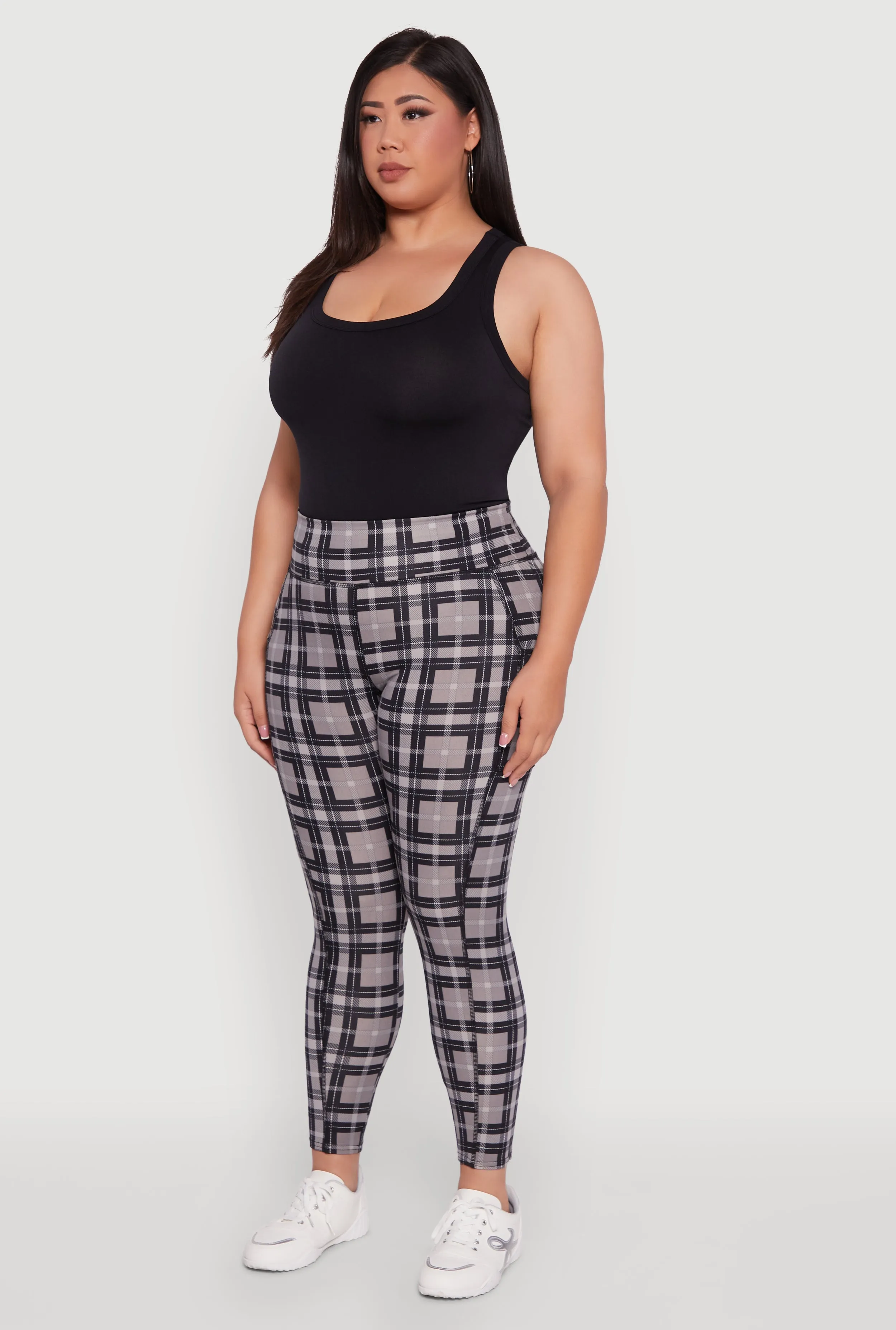 Plus Size High Waisted Cell Phone Pocket Plaid Leggings sold by Rainbow product image thumbnail 3