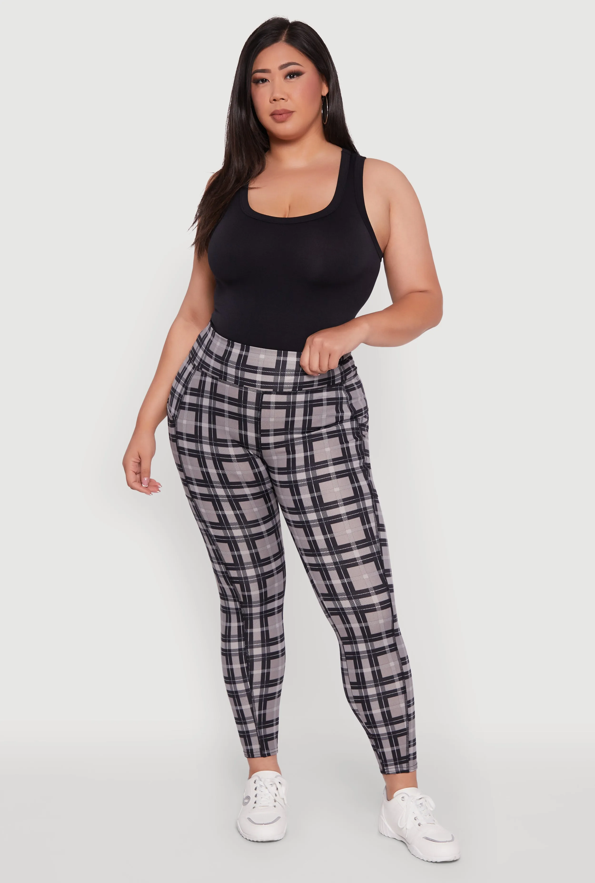 Plus Size High Waisted Cell Phone Pocket Plaid Leggings sold by Rainbow product image thumbnail 2