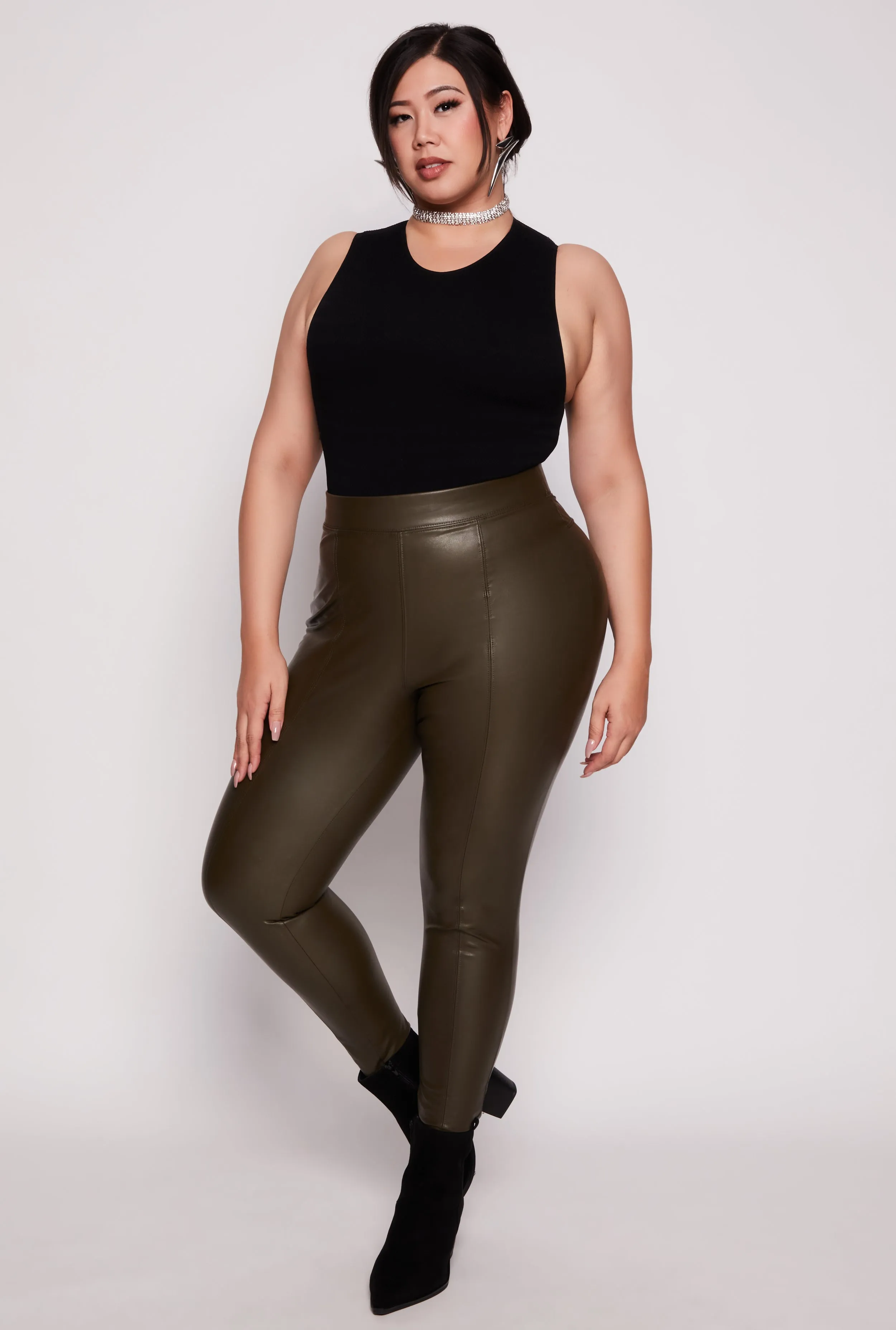 Plus Size Iris Faux Leather Leggings sold by Rainbow product image thumbnail 4