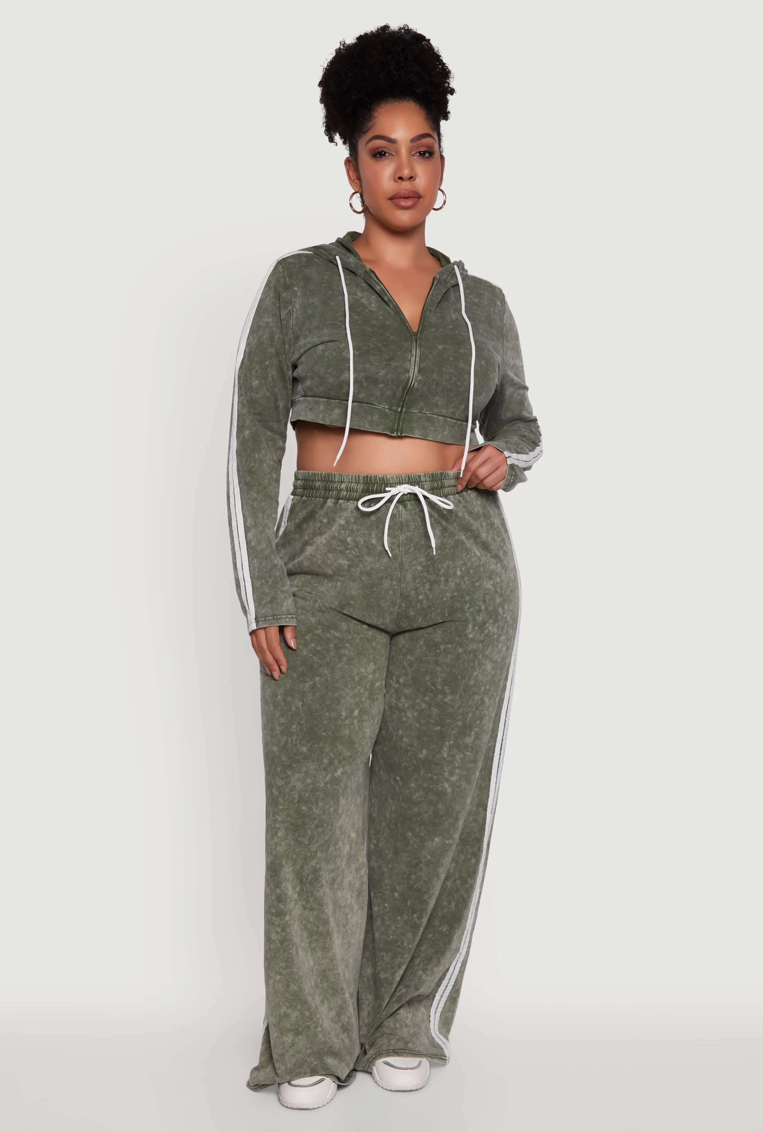 Plus Size Daisy Acid Wash Varsity Stripe Cropped Hoodie sold by Rainbow product image thumbnail 2