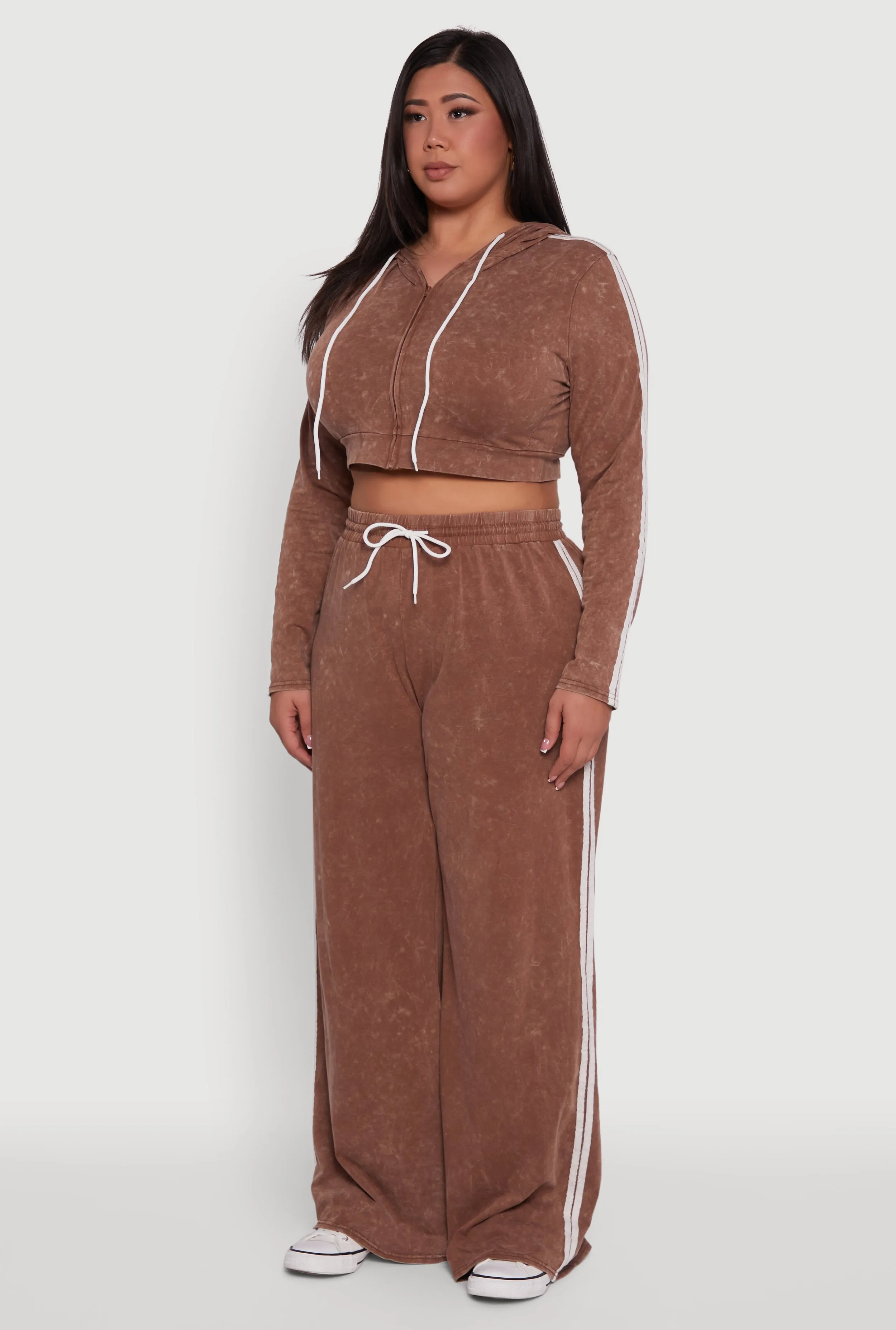 Plus Size Daisy Acid Wash Varsity Stripe Cropped Hoodie sold by Rainbow product image thumbnail 5