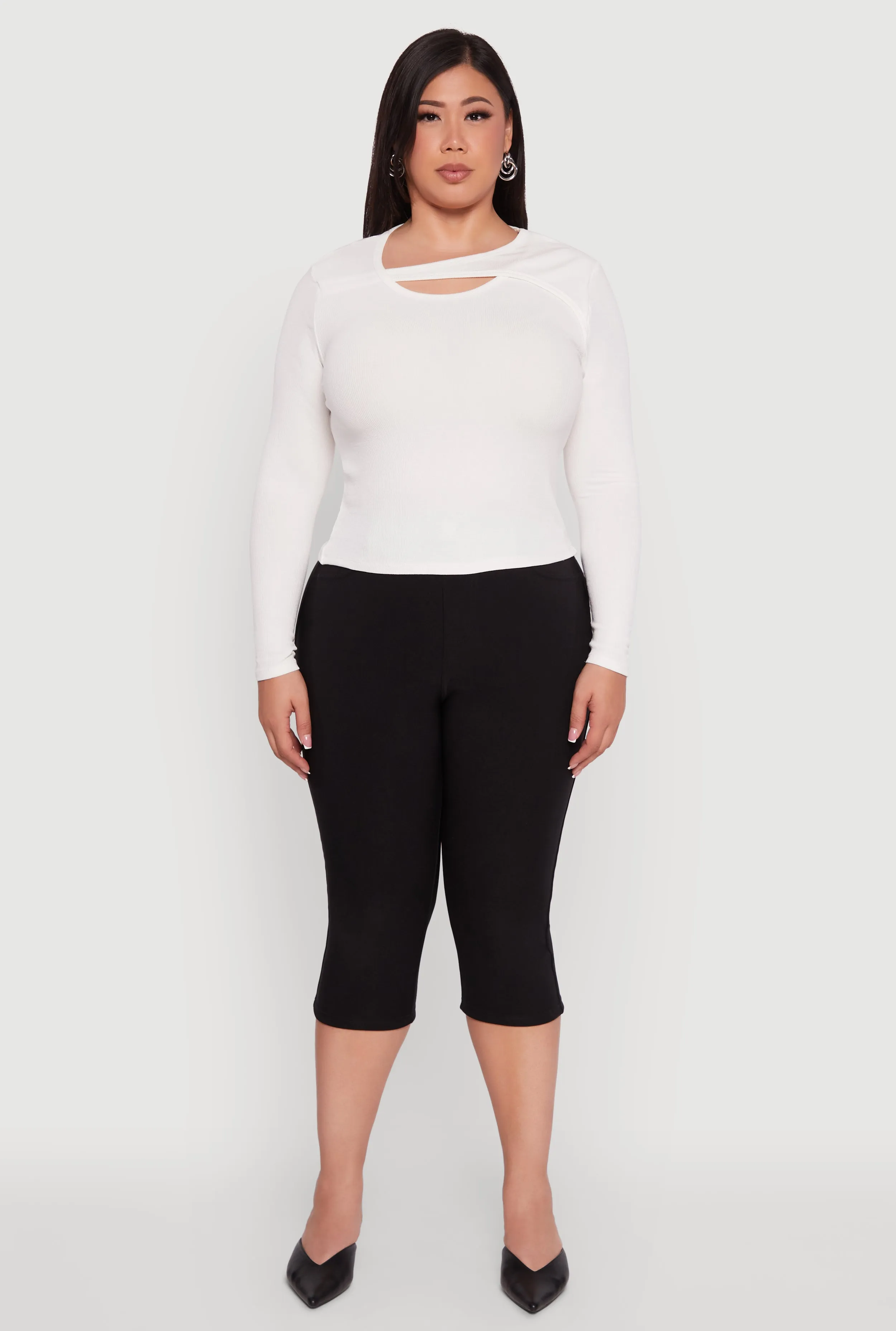 Plus Size Ribbed Knit Keyhole Long Sleeve Tee sold by Rainbow product image thumbnail 3